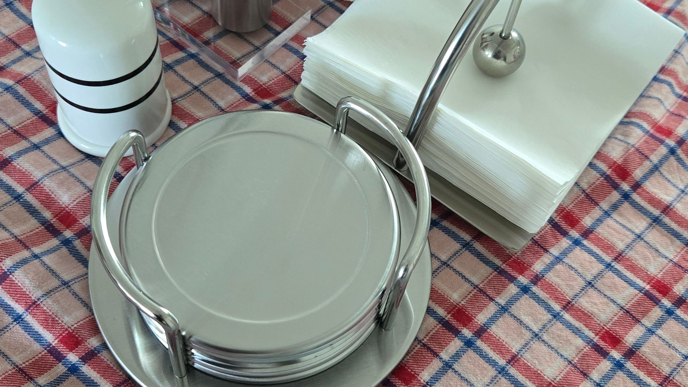 Stainless Steel Arch Napkin Holder user photo