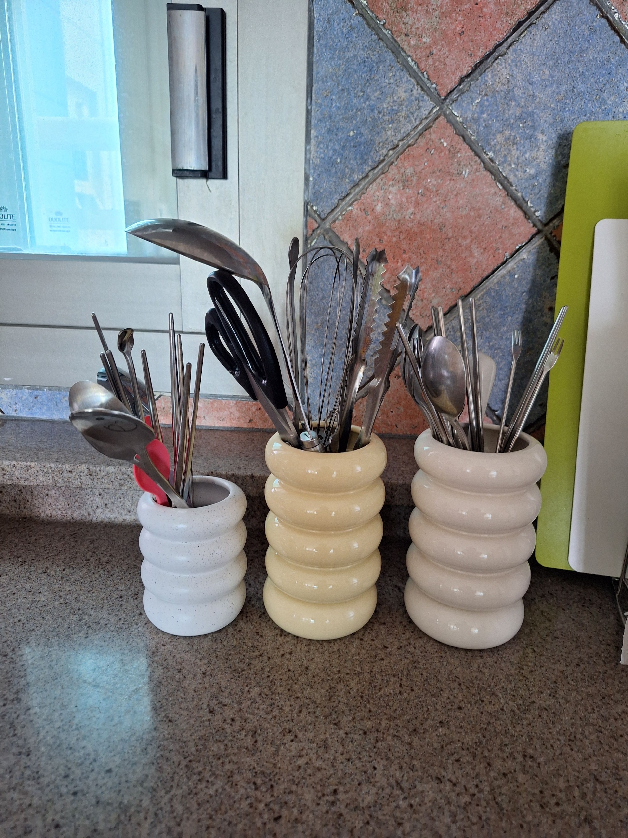 Cloud Ceramic Self-Draining Utensil Holder user photo