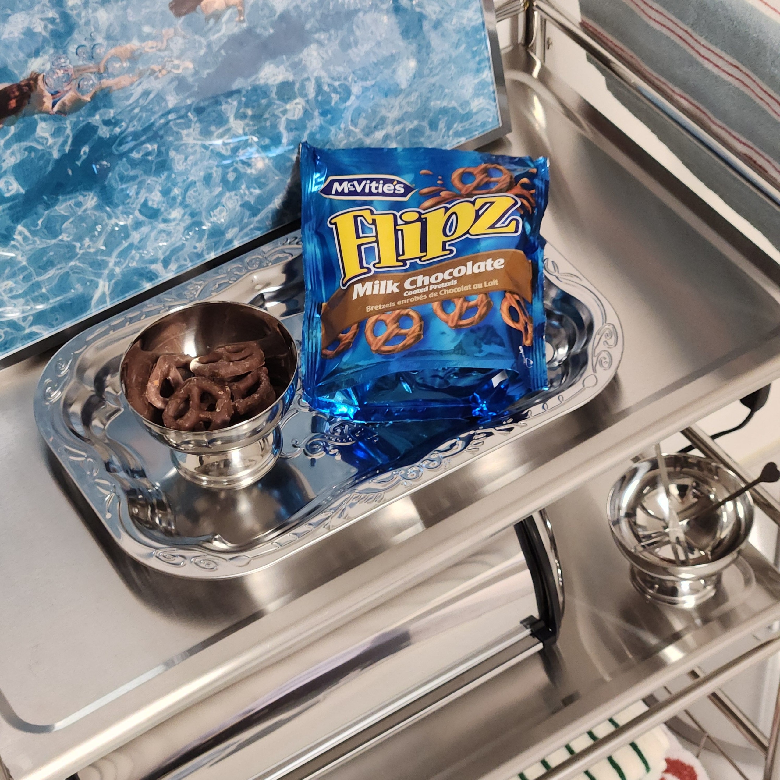 Roll-Up Stainless Steel Bread Box user photo