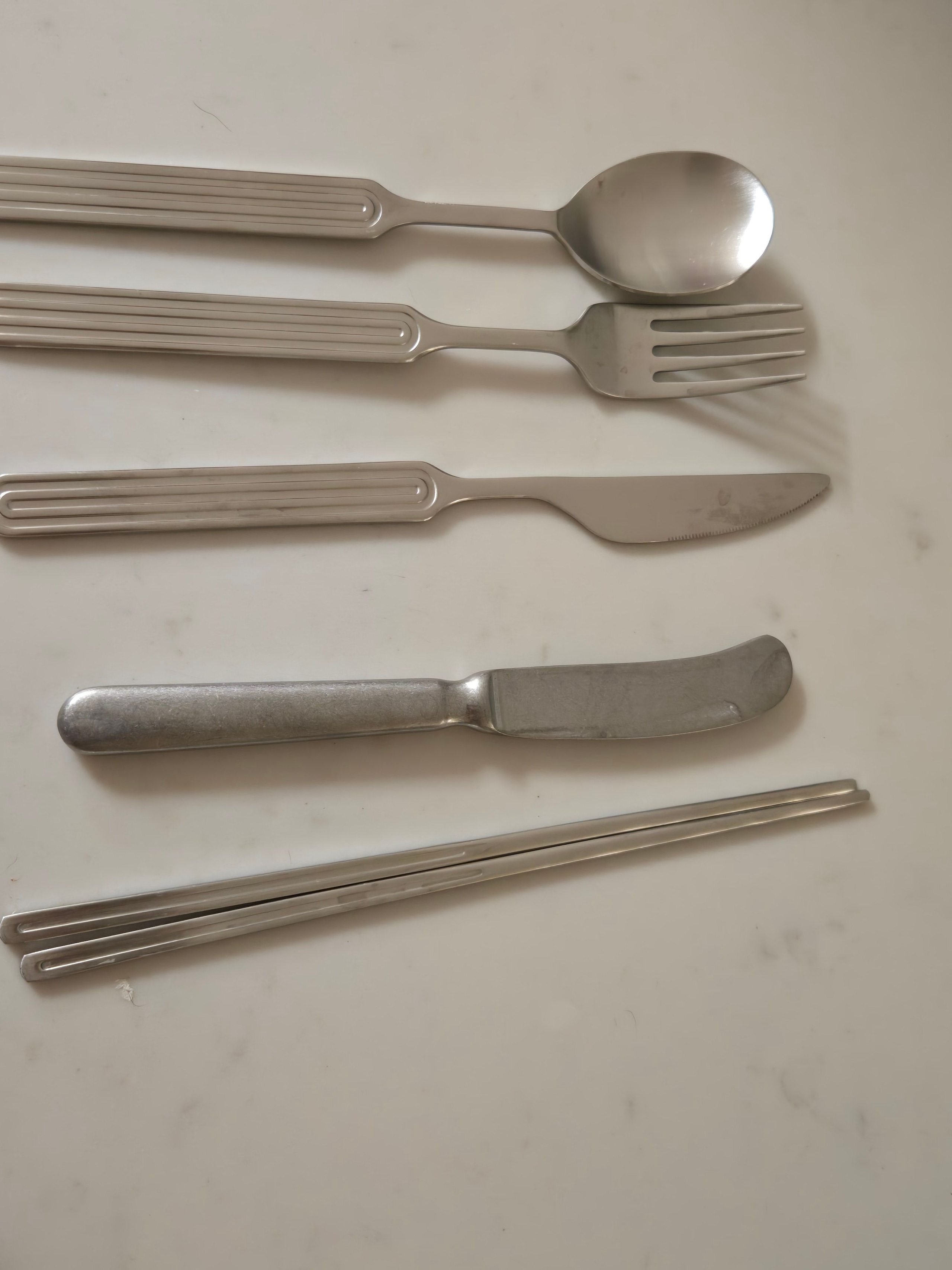 Ridge Stainless Steel Full Flatware Set for 2 (8-Piece) user photo