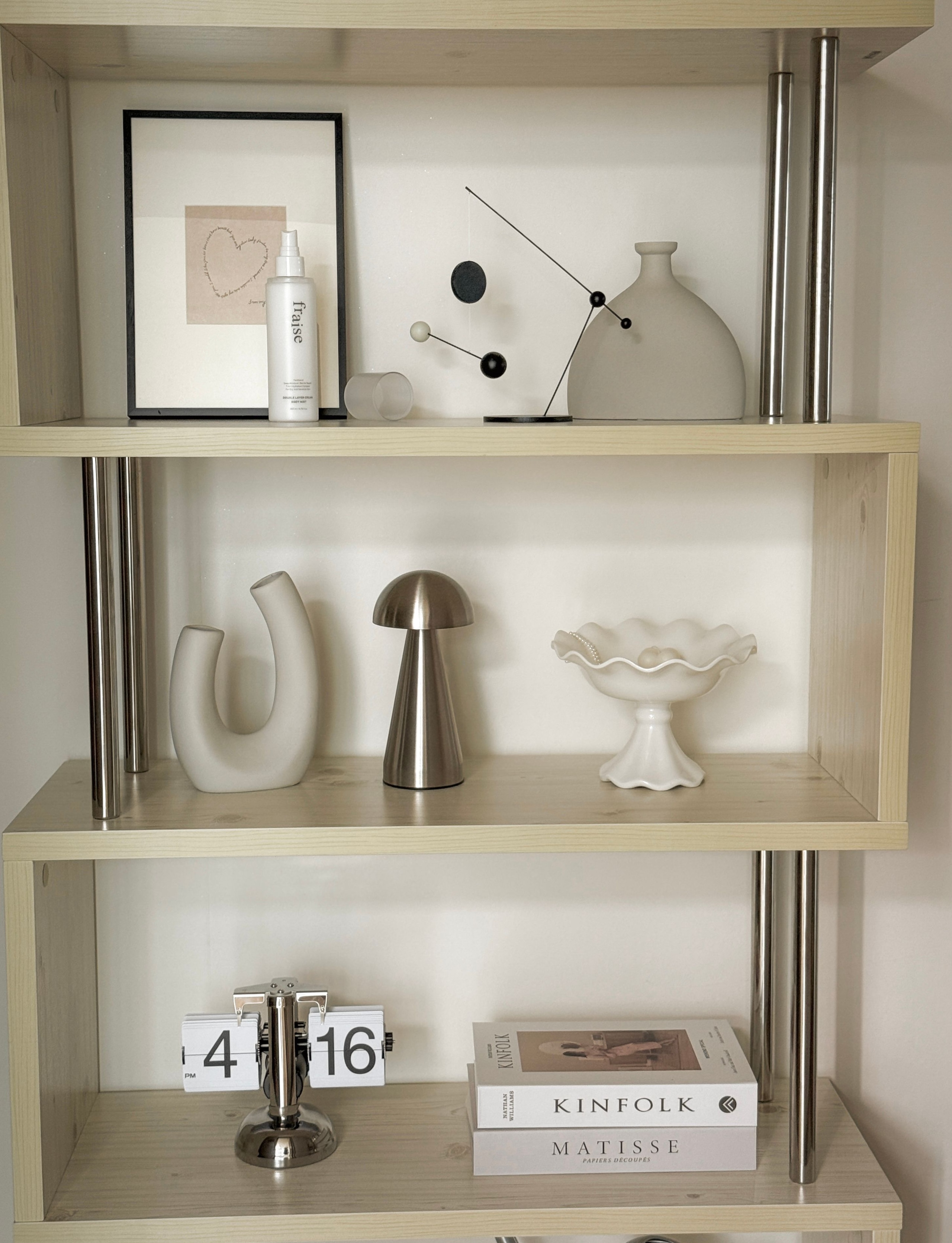 Cone Base Cordless Table Lamp user photo