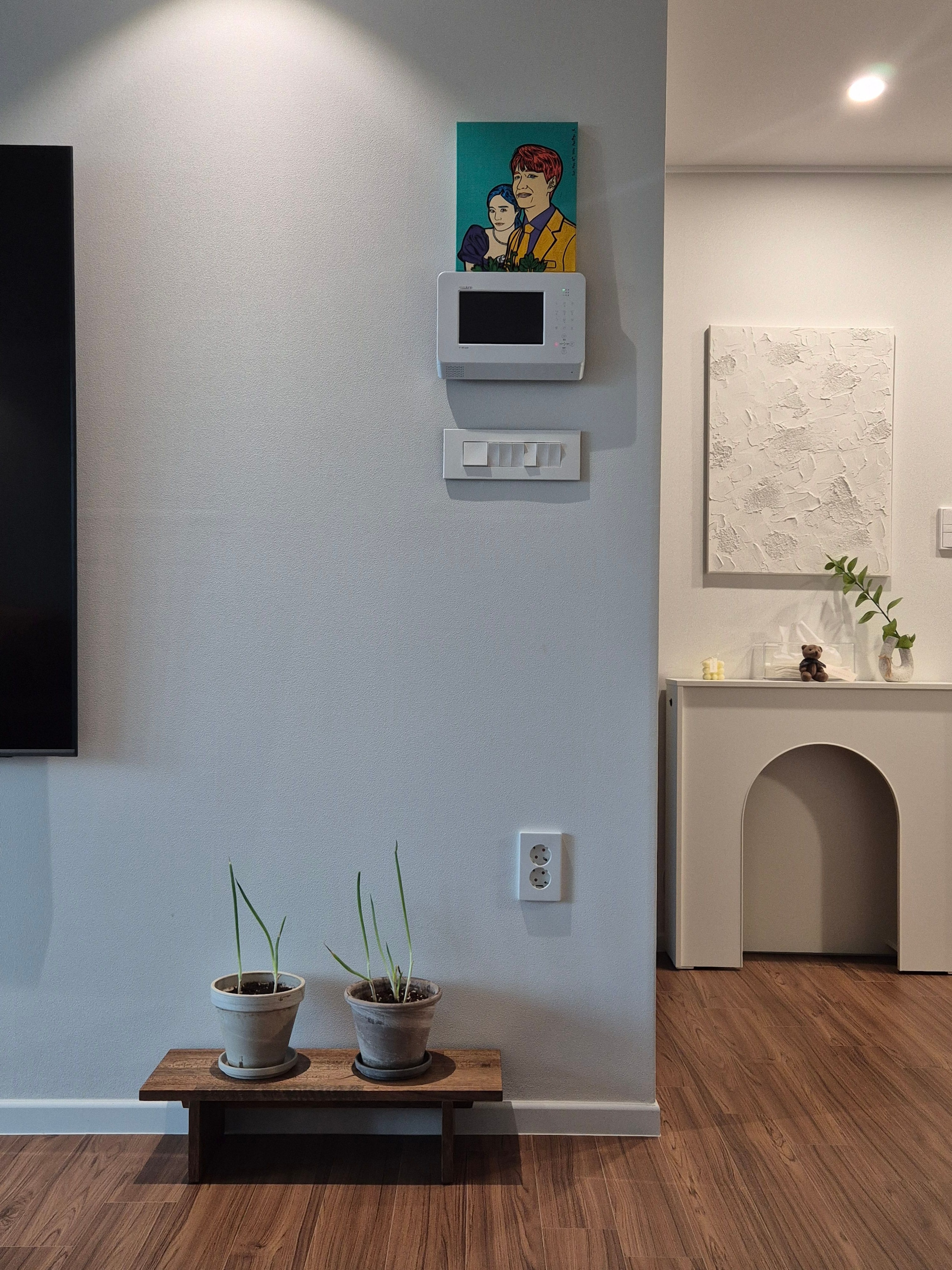 Wooden Plant Shelf user photo