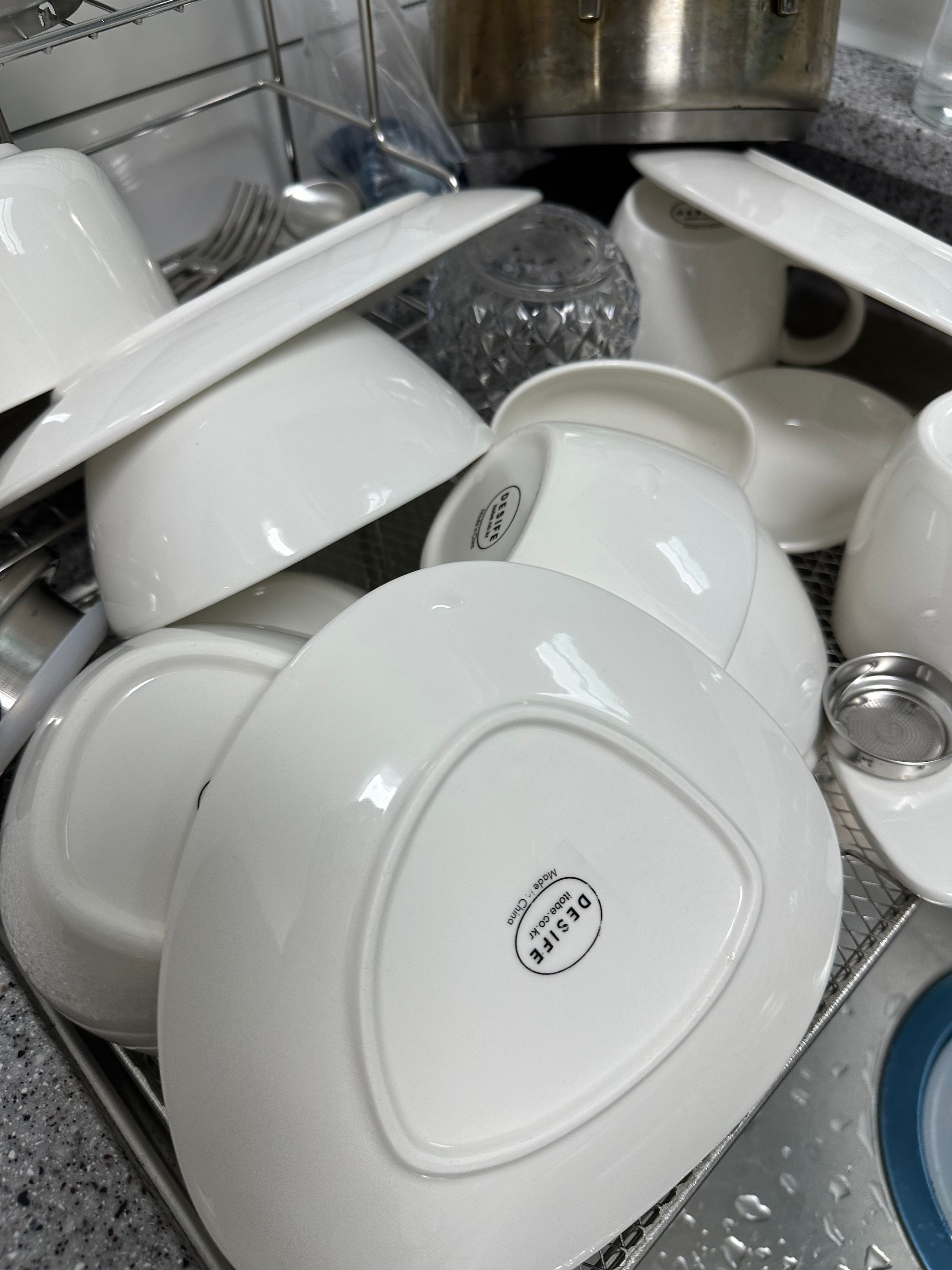 Cream White Pebble Dinnerware Set for 2 user photo