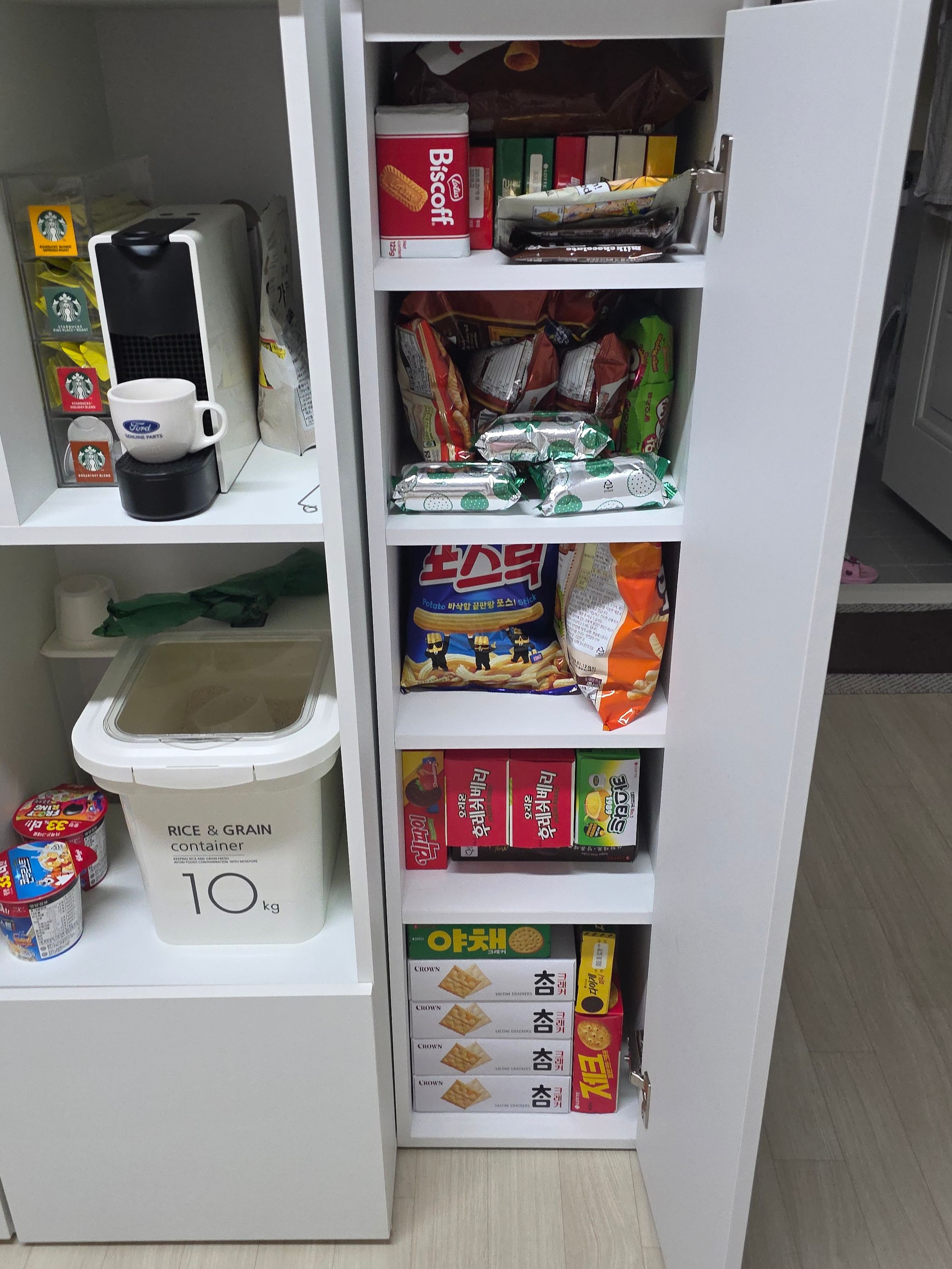 CUST Slim Entryway Shoe Cabinet Organizer user photo
