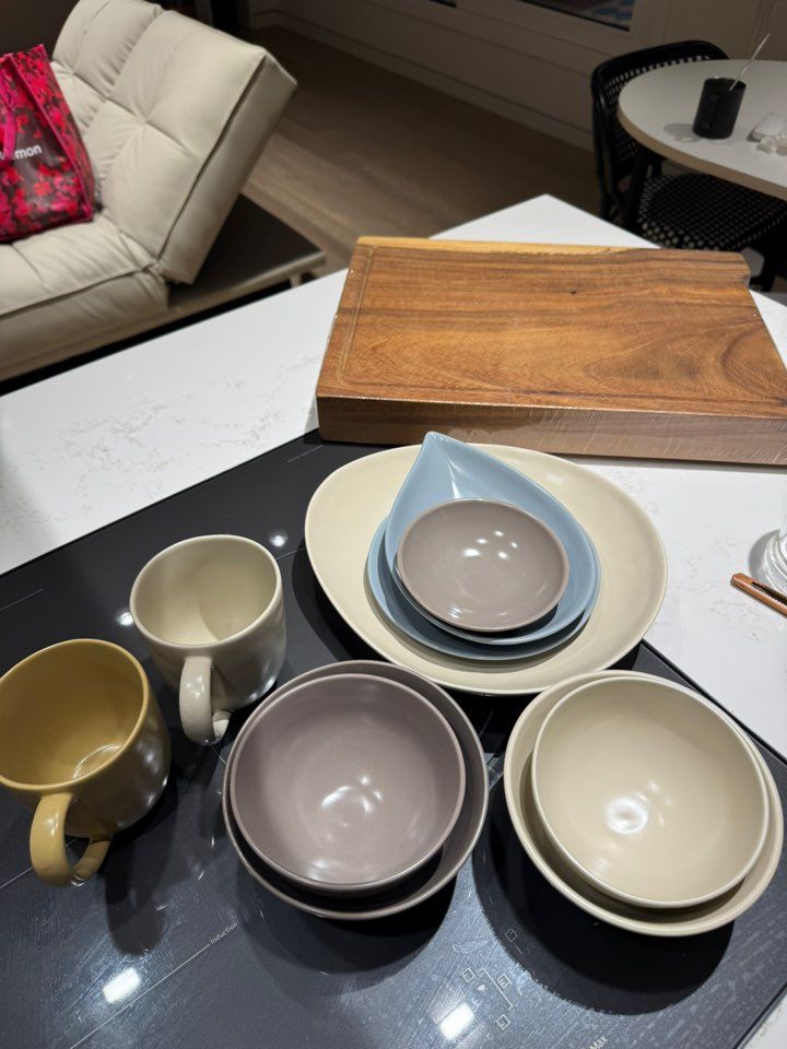 Neoul Dinnerware Set for 2 (10-Piece) user photo