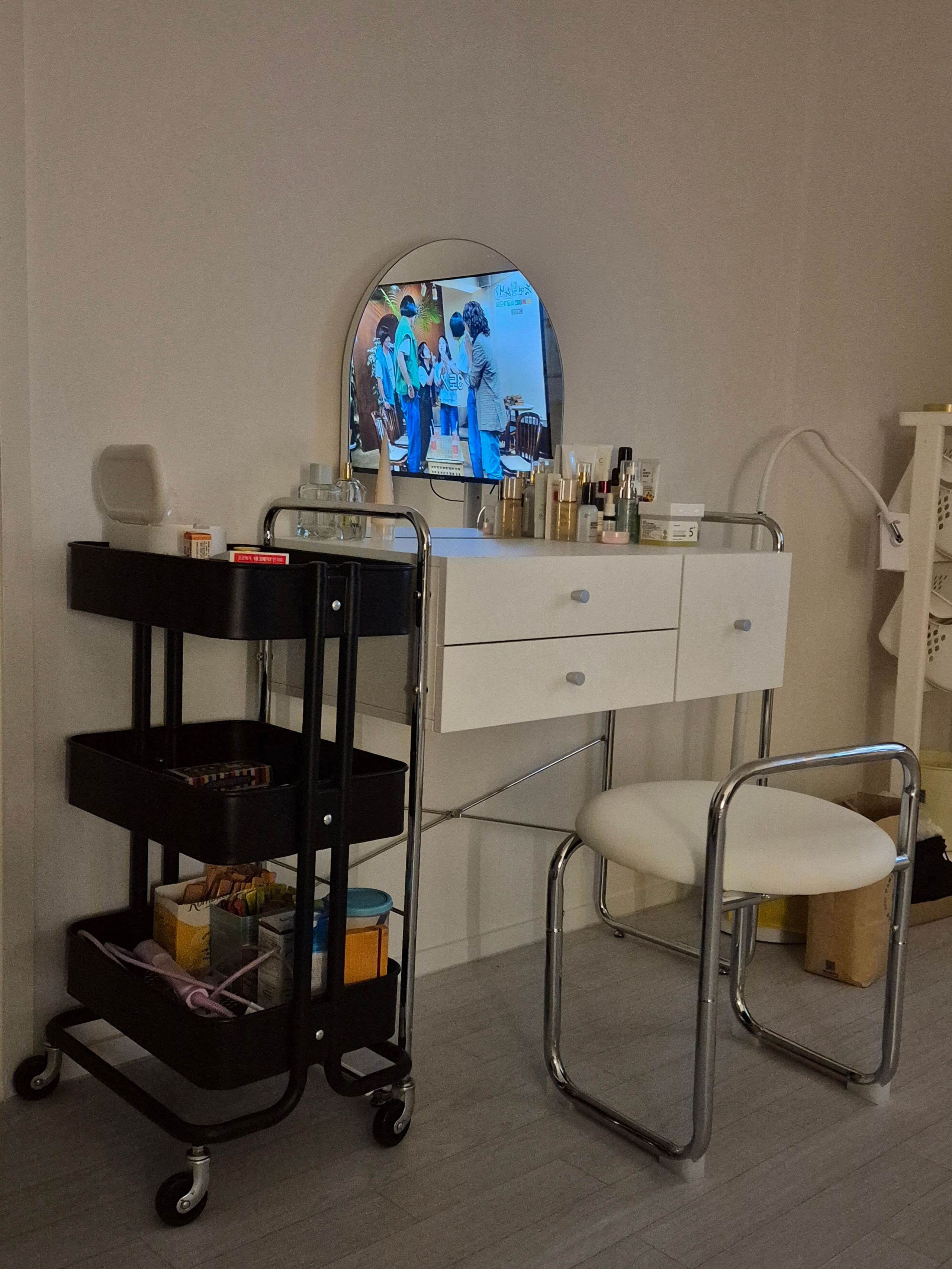 LIVING HIP SLEEK ミッドセンチュリーモダン ドレッサー［2種・2サイズ