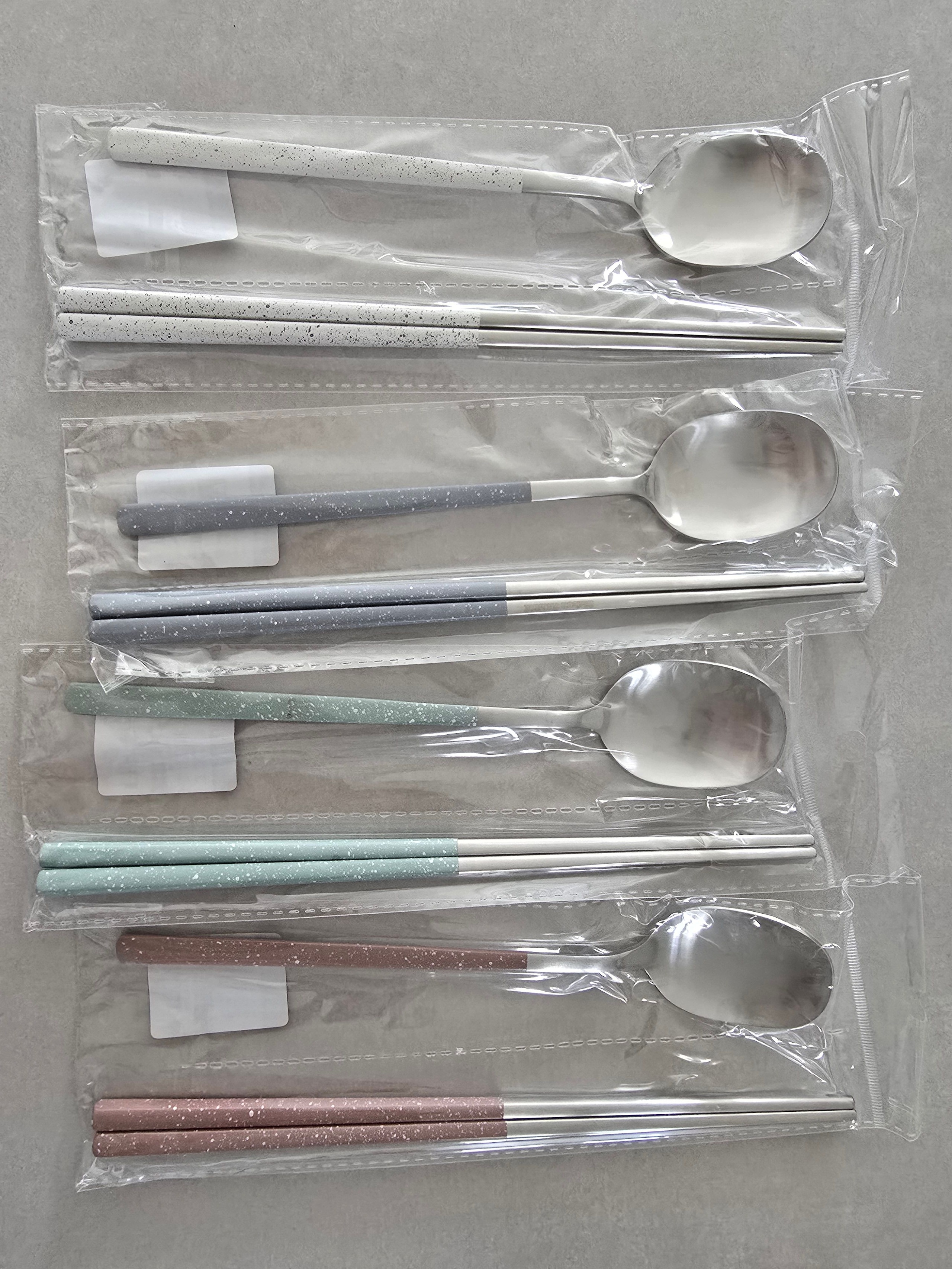 Dotty Spoon & Chopstick Set for 4 (8-Piece) user photo
