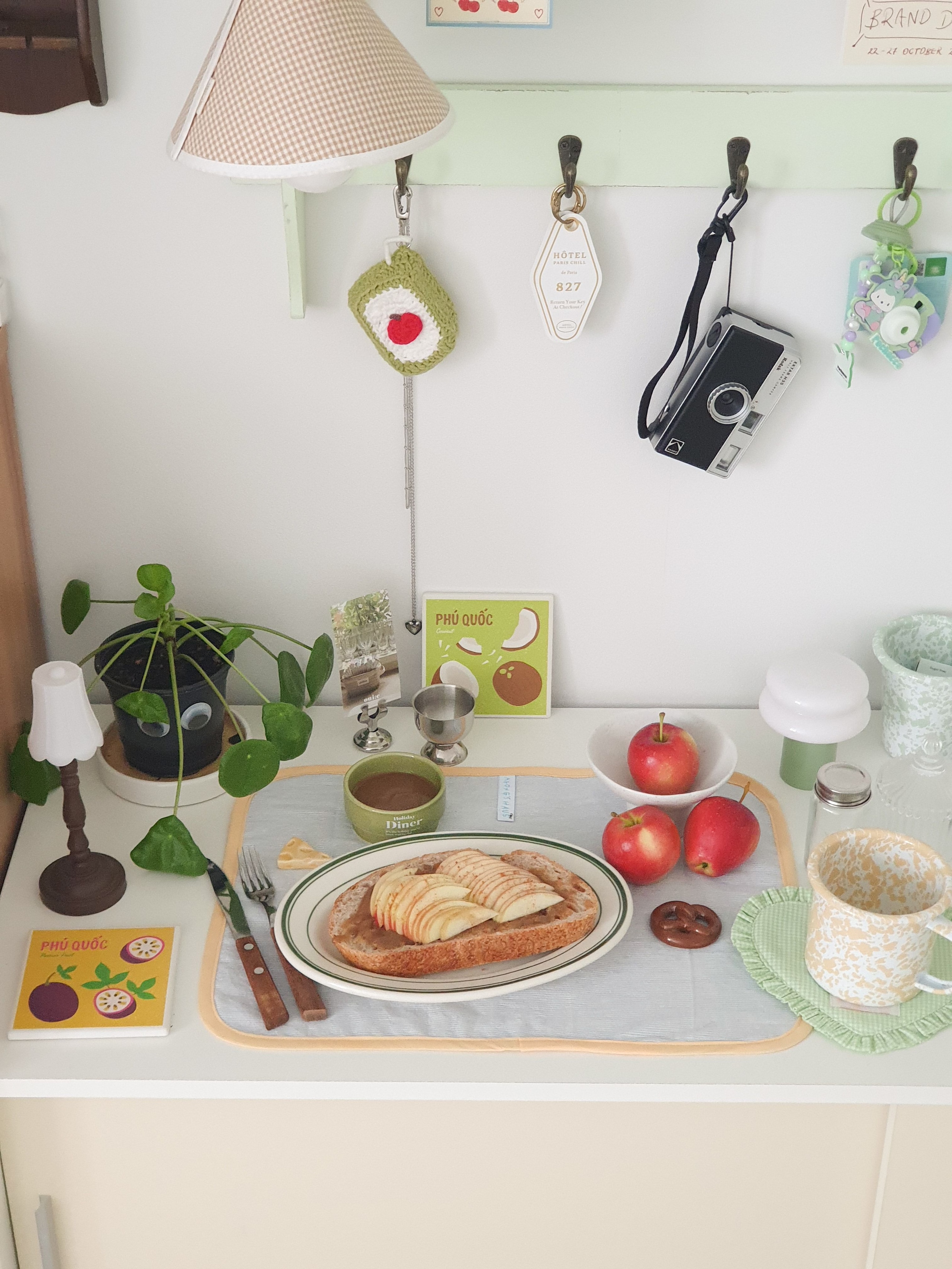 Pleated Touch Table Lamp user photo