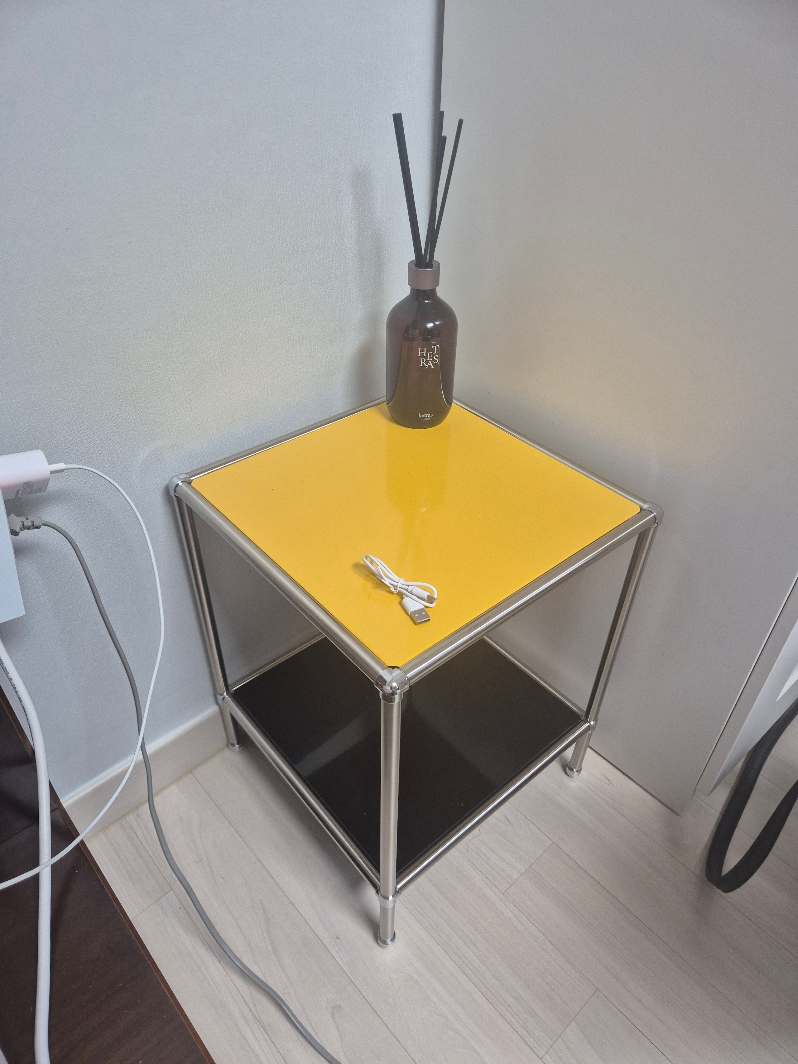 2 Tier Sqaure DIY Modular Storage Side Table user photo