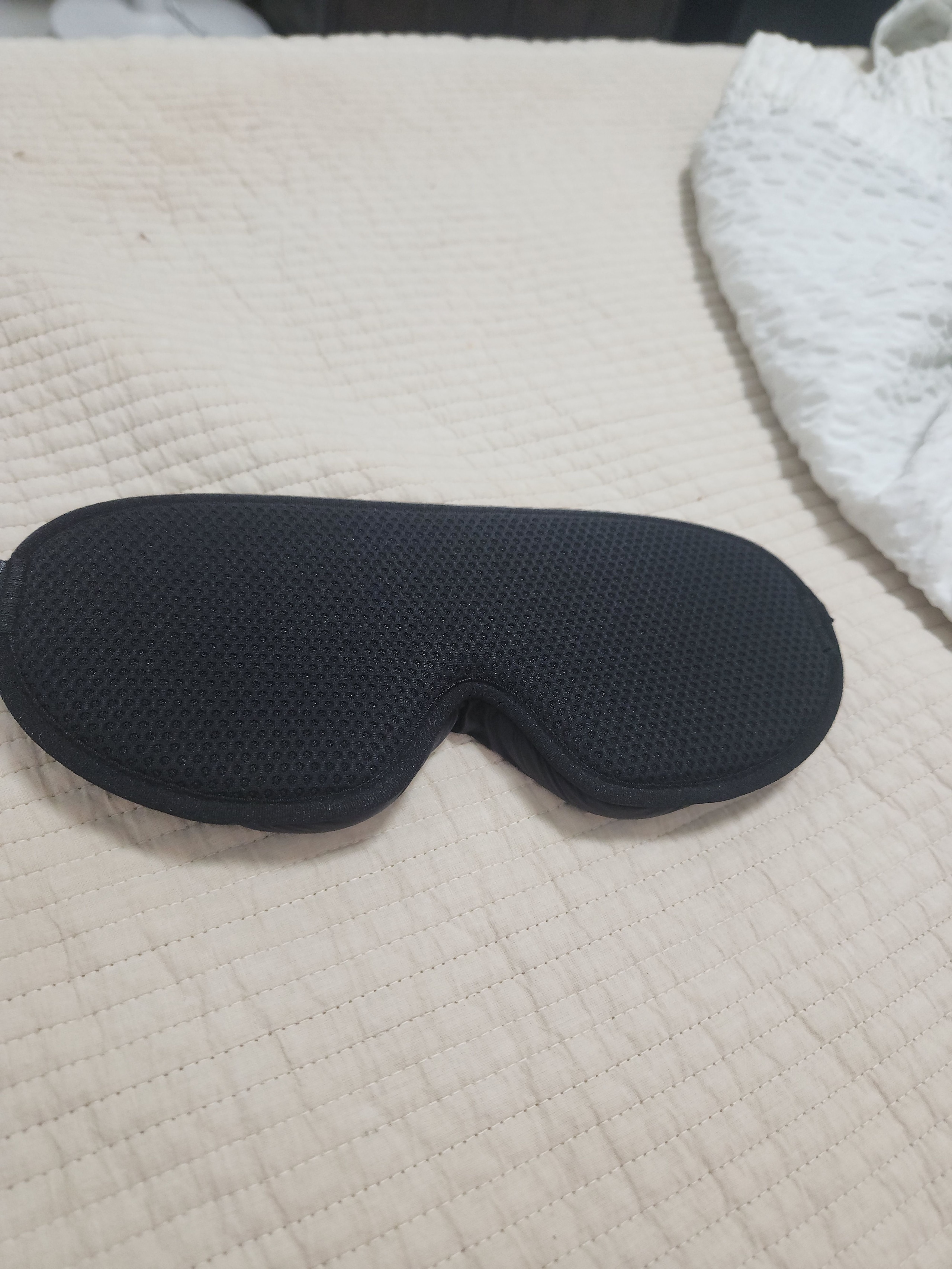 Momozzing Plush Blanket & Comforter user photo