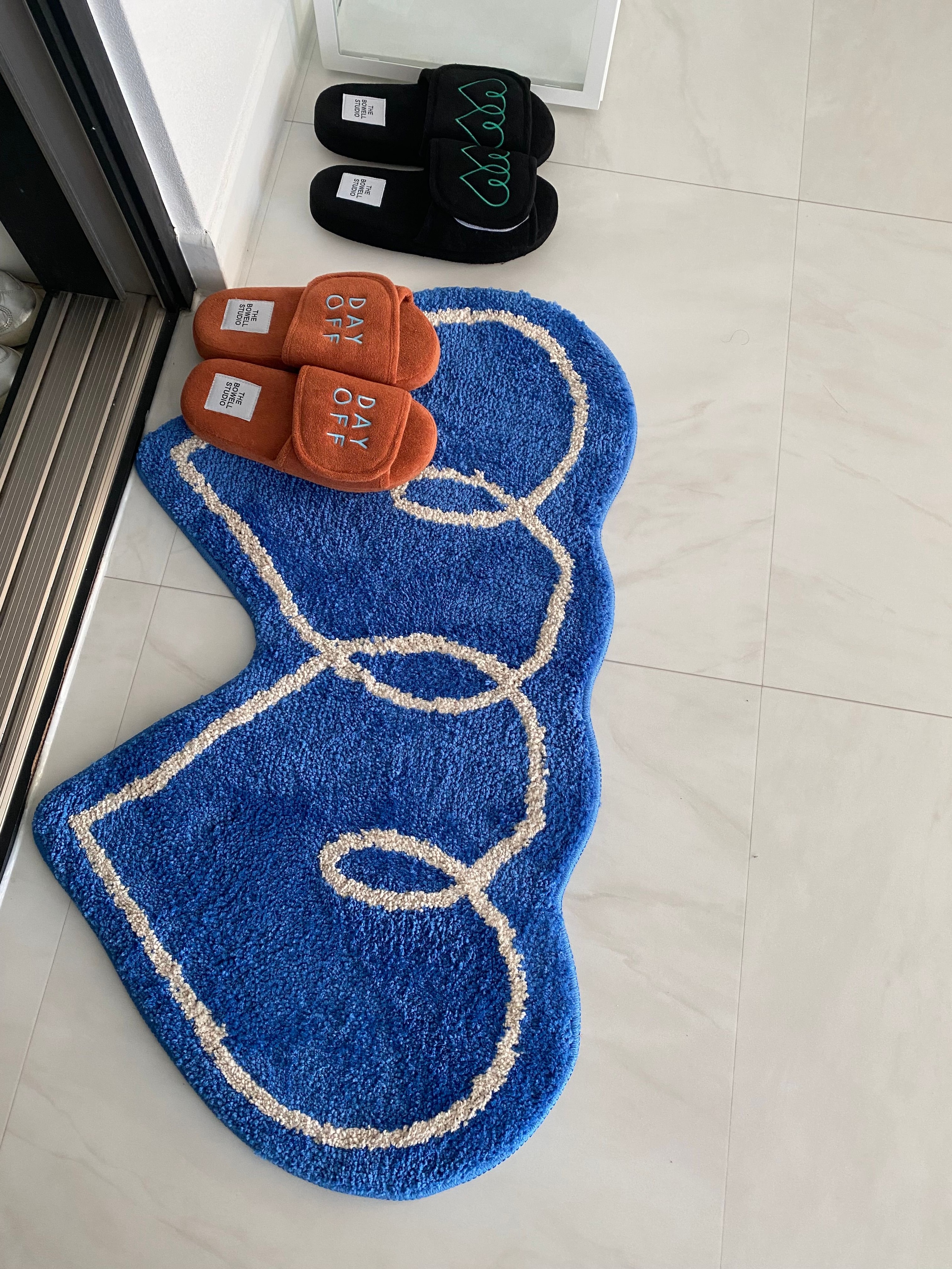 BWTZ Double Heart Accent Rug user photo