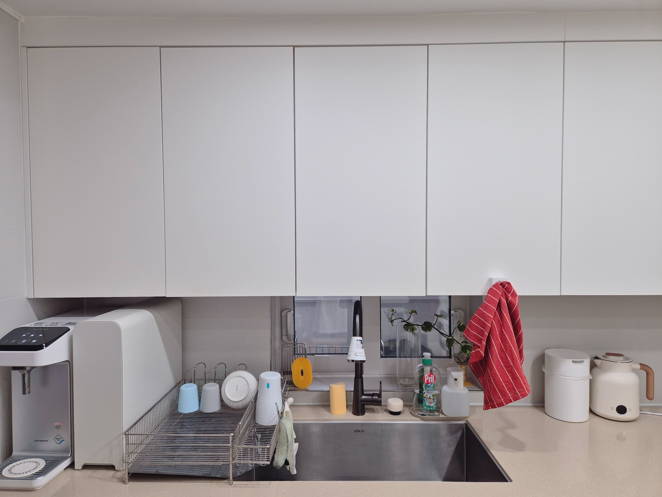 Mudita Slim Sliding Door Cabinet user photo