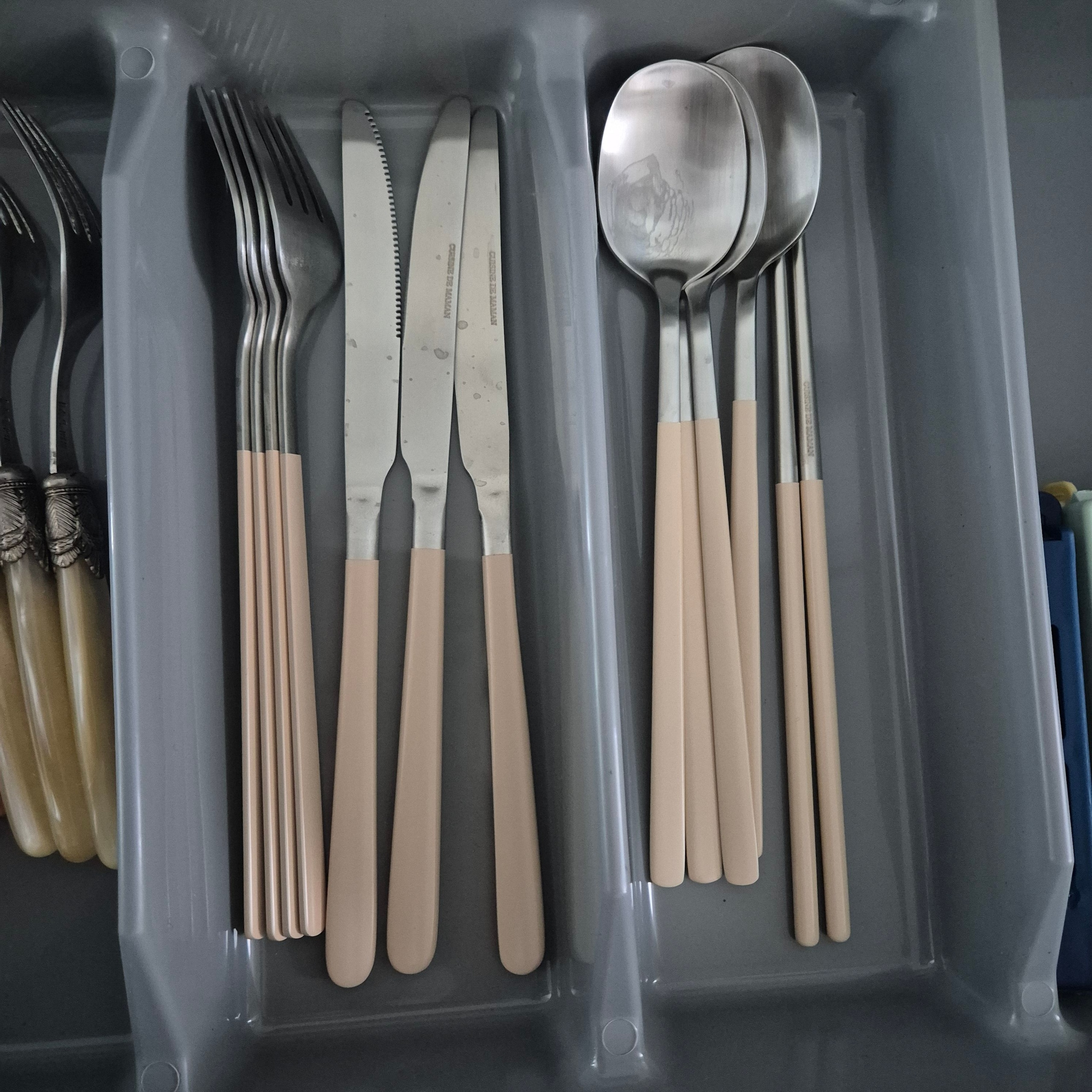 Seoul Minimalist Matte Fork & Knife Set for 4 (8-Piece) user photo