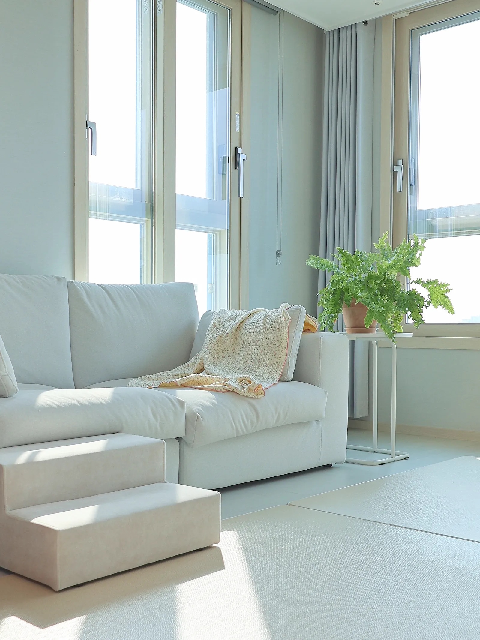 Small Floral Check 4-Layer Gauze Blanket user photo