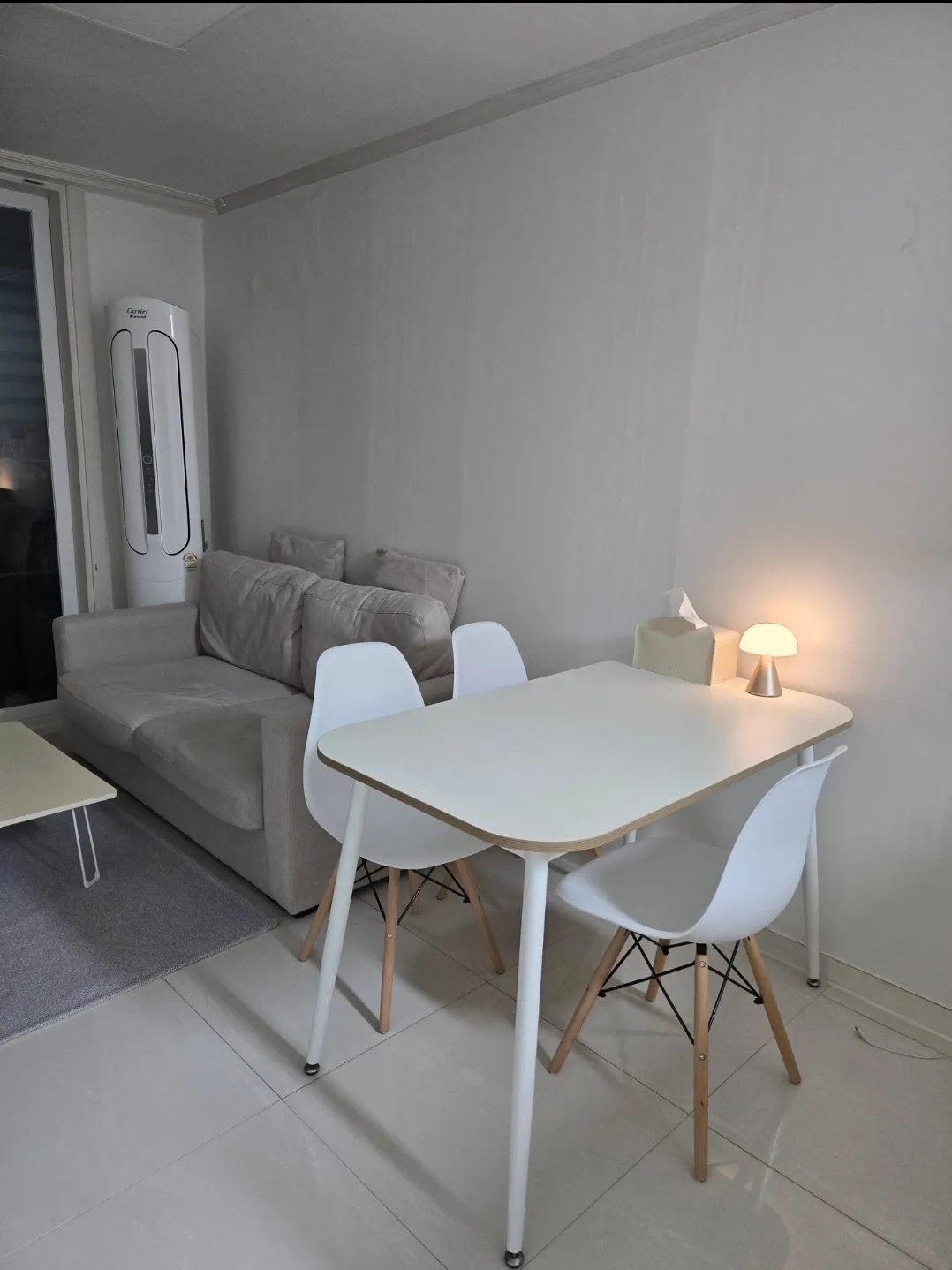 Mitte Square Folding Floor Table user photo