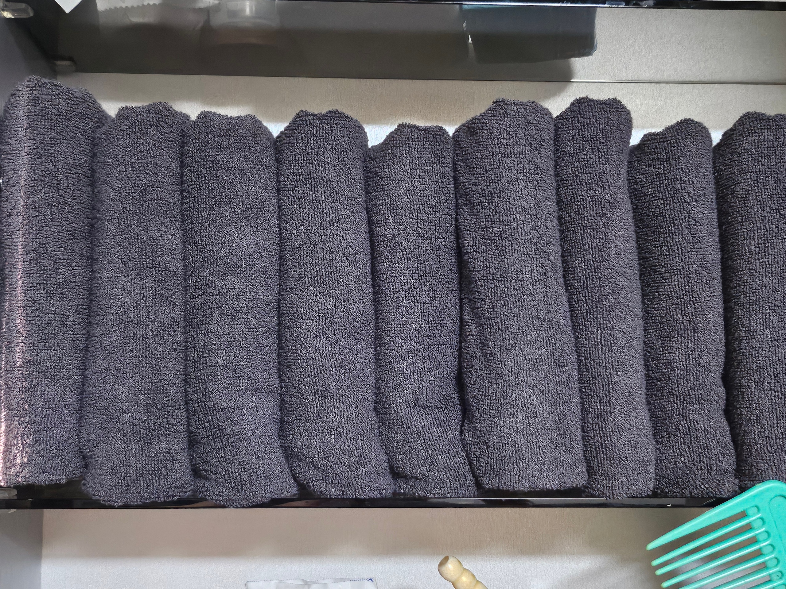Bamboo Stripe Antibacterial Hotel Towel (10-Pack) user photo