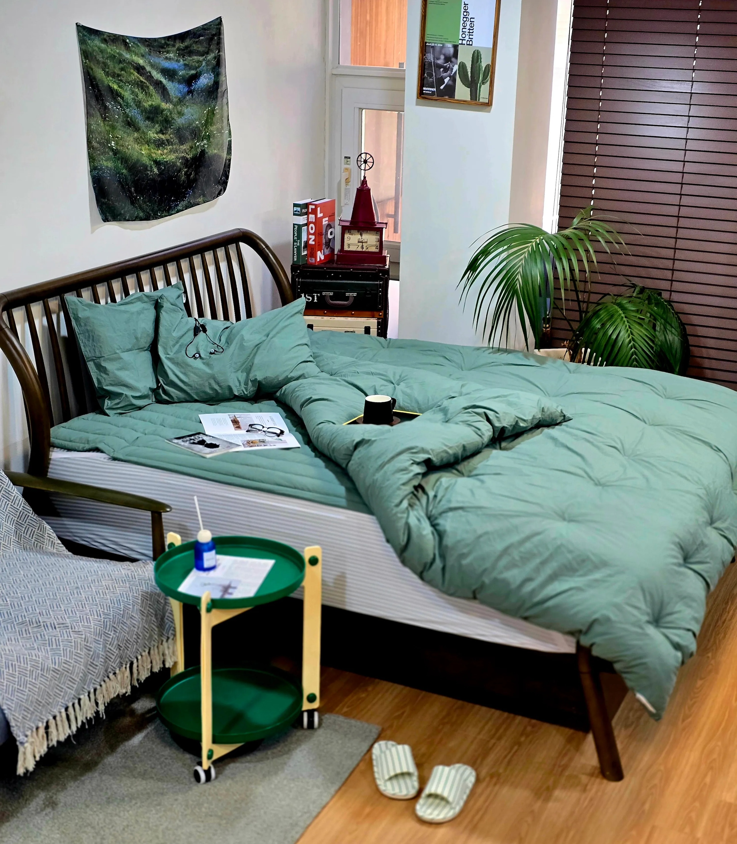Modo Rolling Side Table user photo