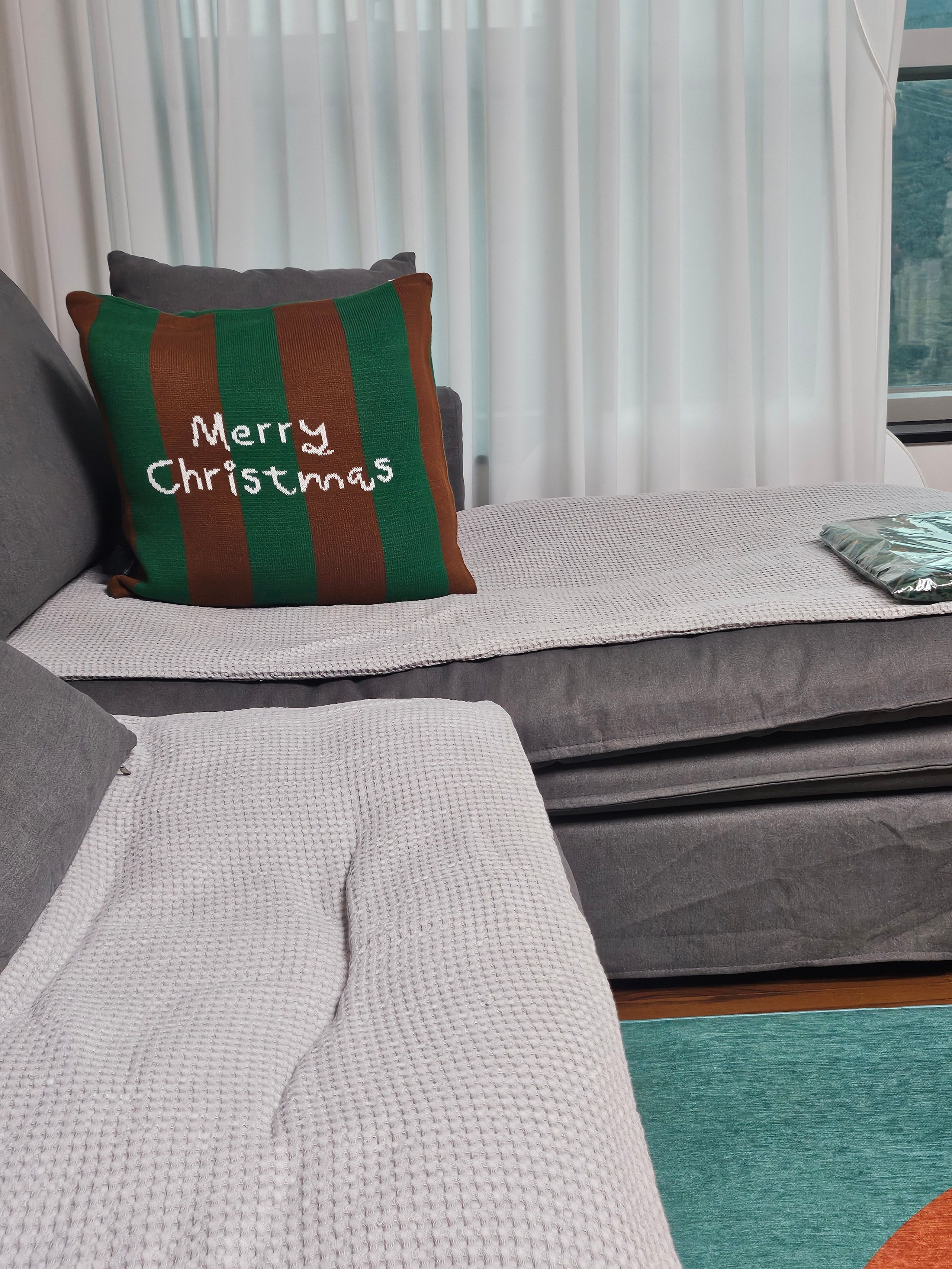 Christmas Knit Cushion with Insert (2 Styles) user photo