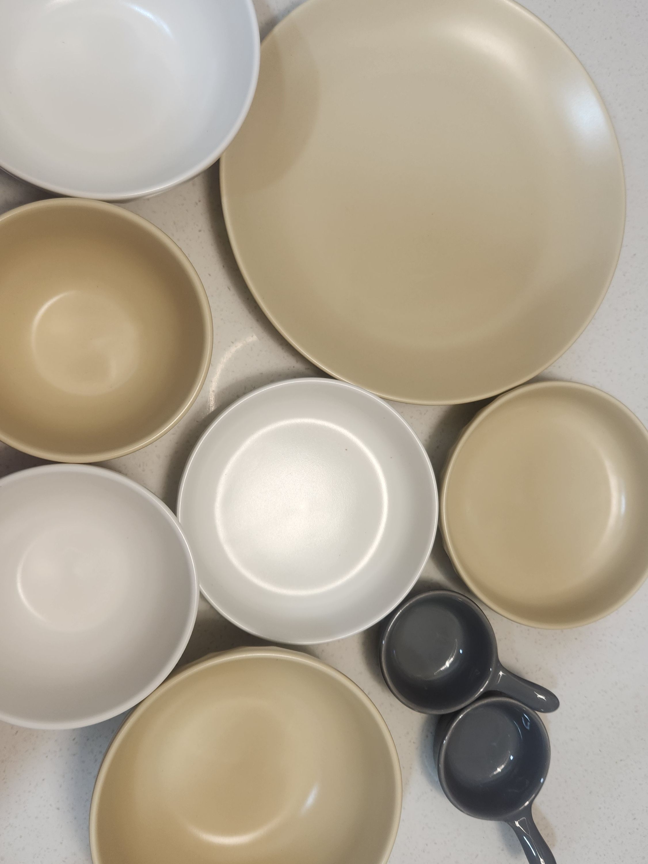 Mild Matte Dinnerware Set for 2 (9-Piece) user photo