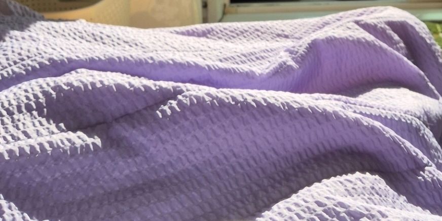 Pop Frill Seersucker Summer Comforter & Pillowcase Set user photo