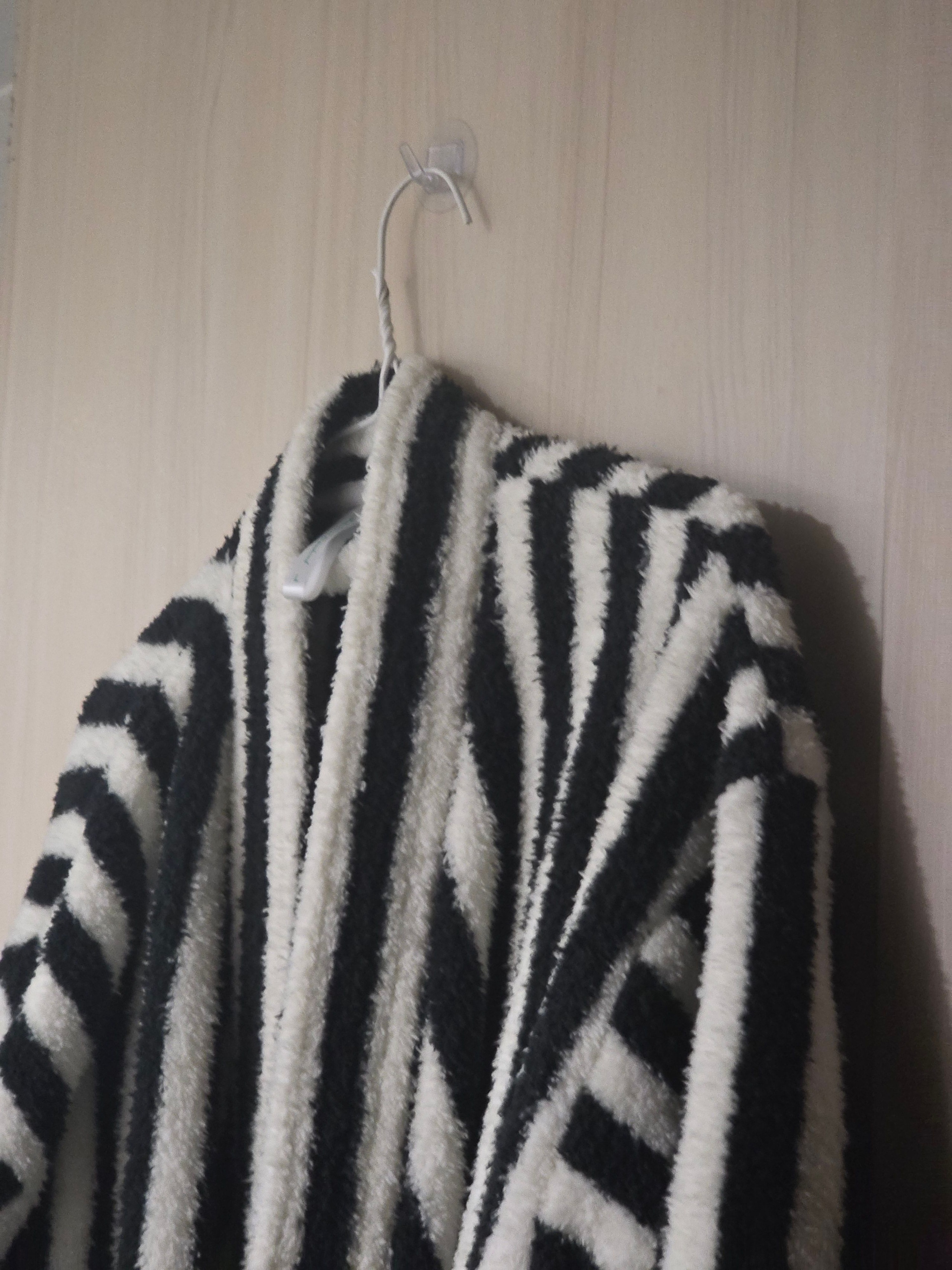 Soft Terry Stripe Robe user photo
