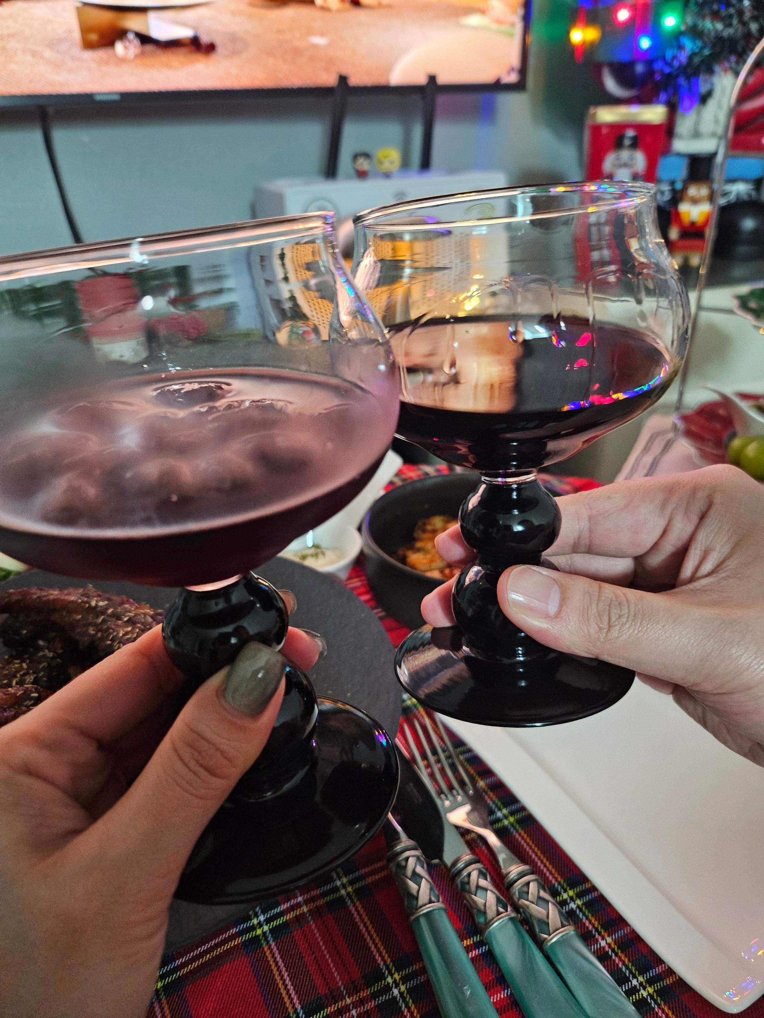 Rove Black Stem Wine Glass user photo