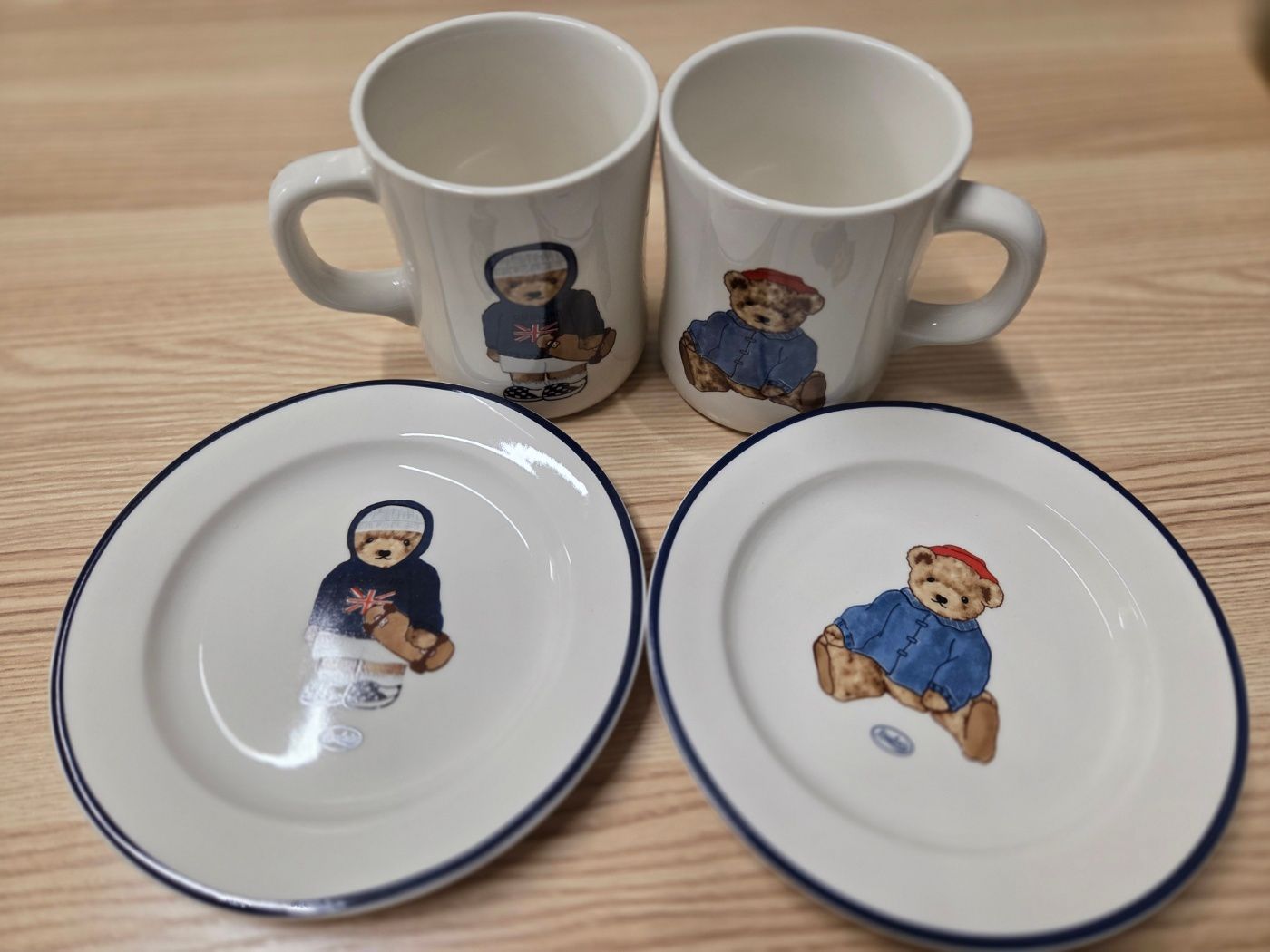 London Teddy Bear Dinnerware Set user photo