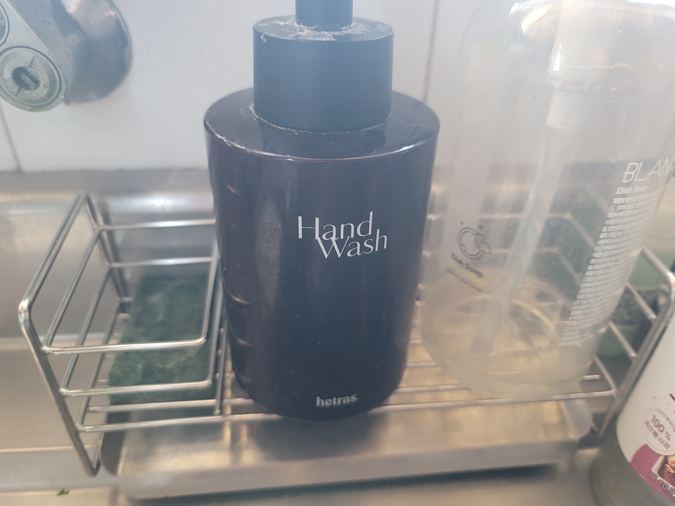 Stainless Steel Sponge Holder with Drain Tray user photo