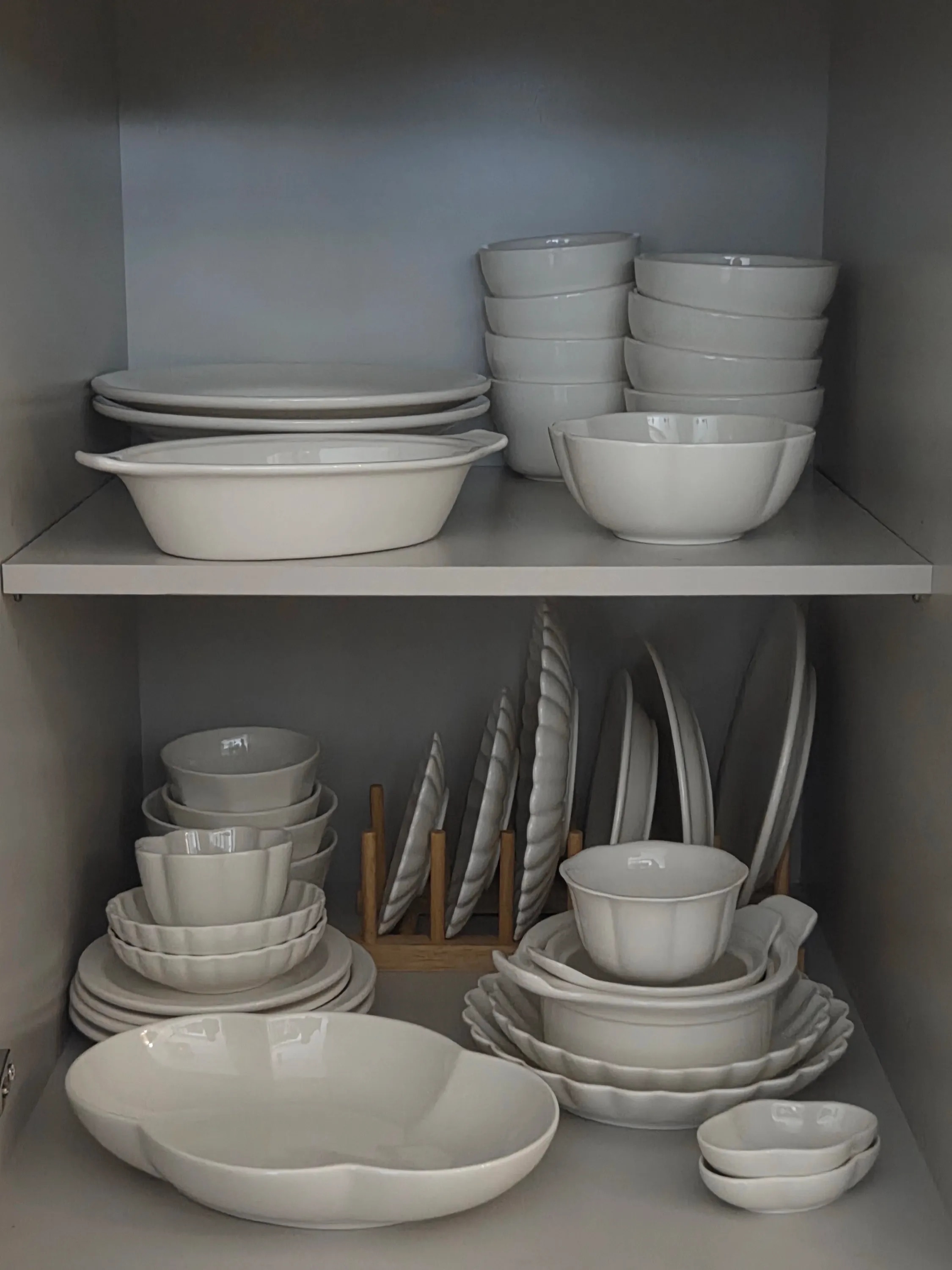 Syracuse Frise Glossy Dinnerware Set for 4 (16-Piece) user photo