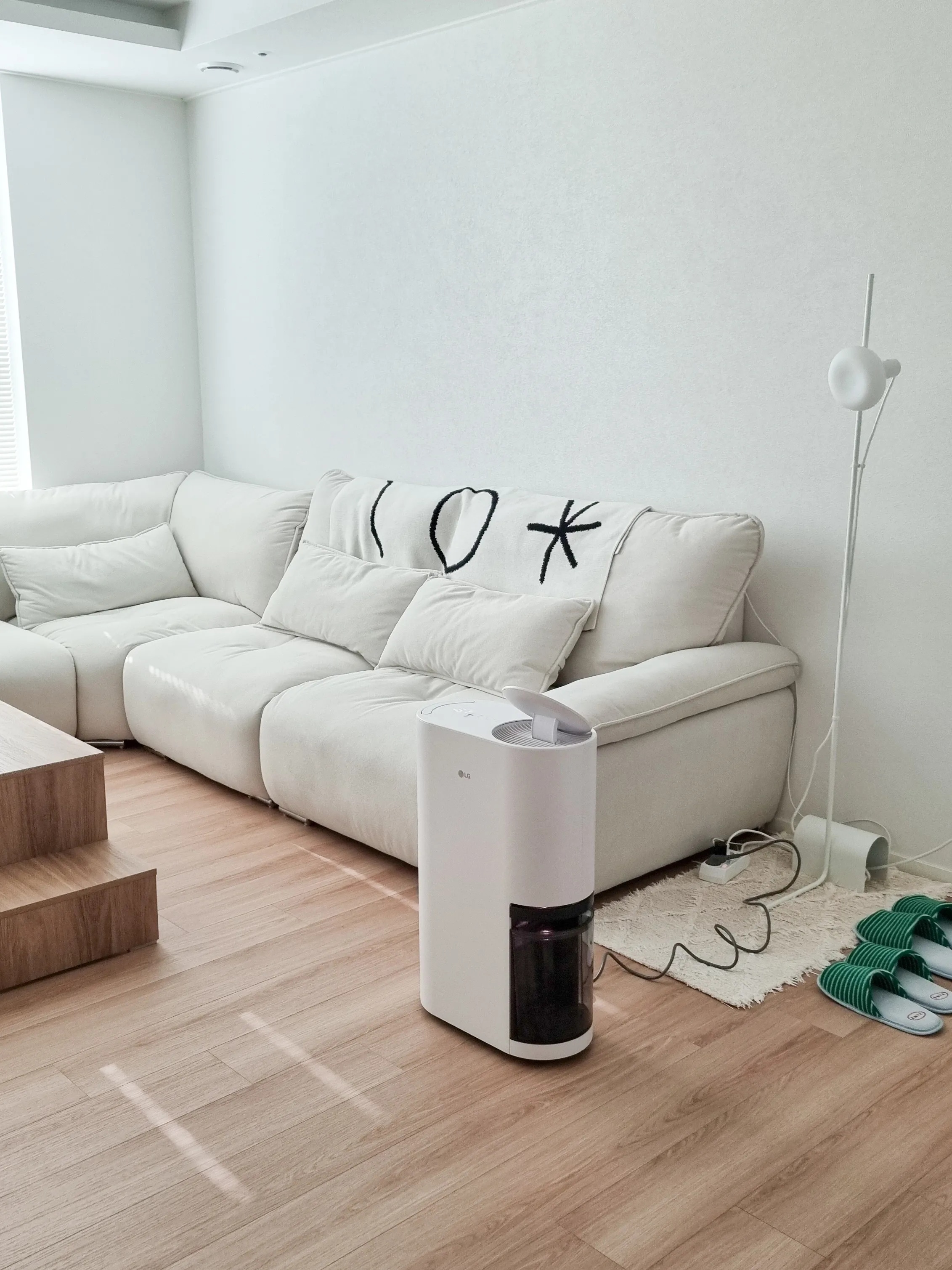 BWTZ Terry Stripe Indoor Slippers user photo