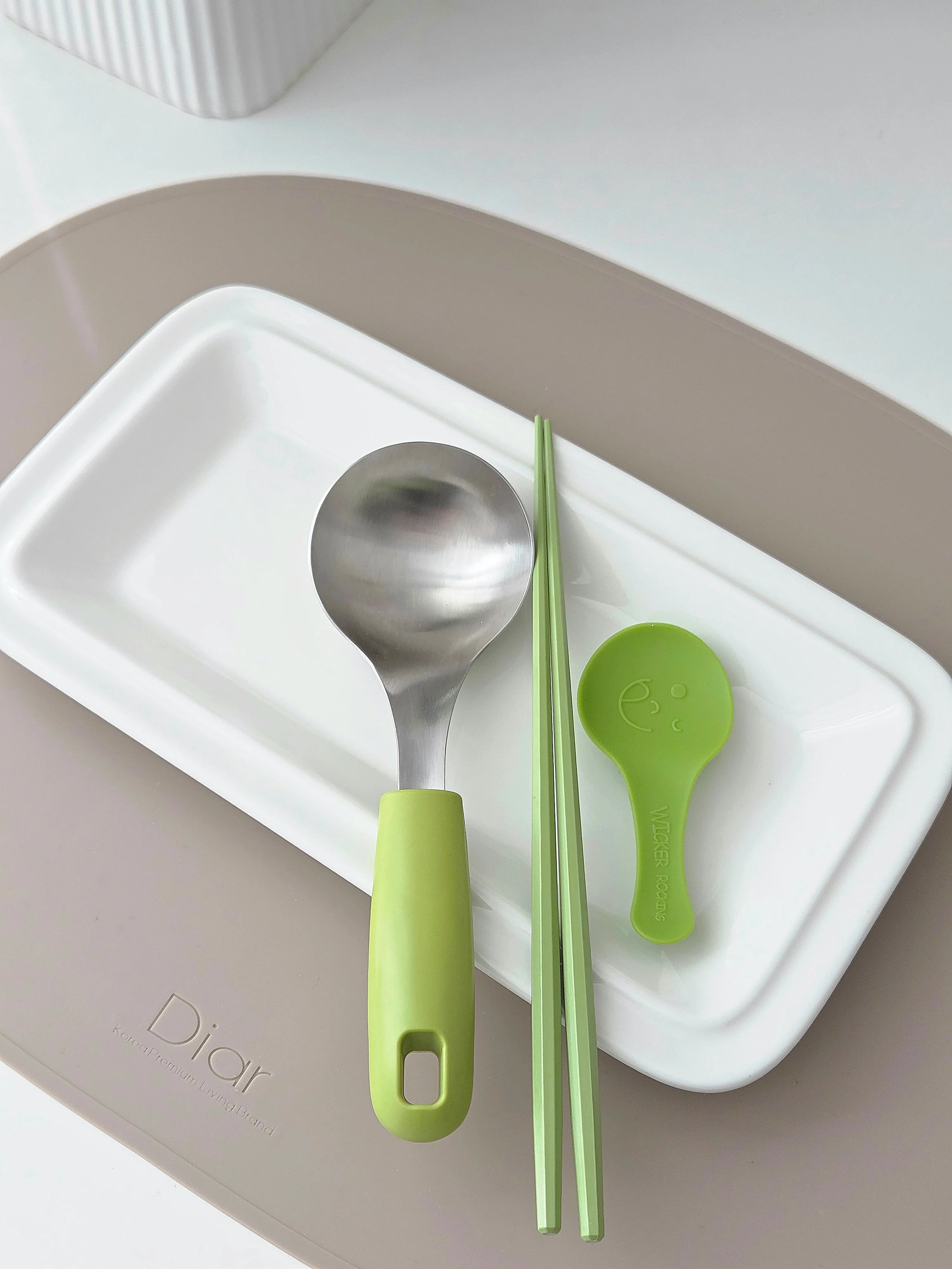 Colorful Ramen Spoon & Chopsticks Set (2-Piece) user photo