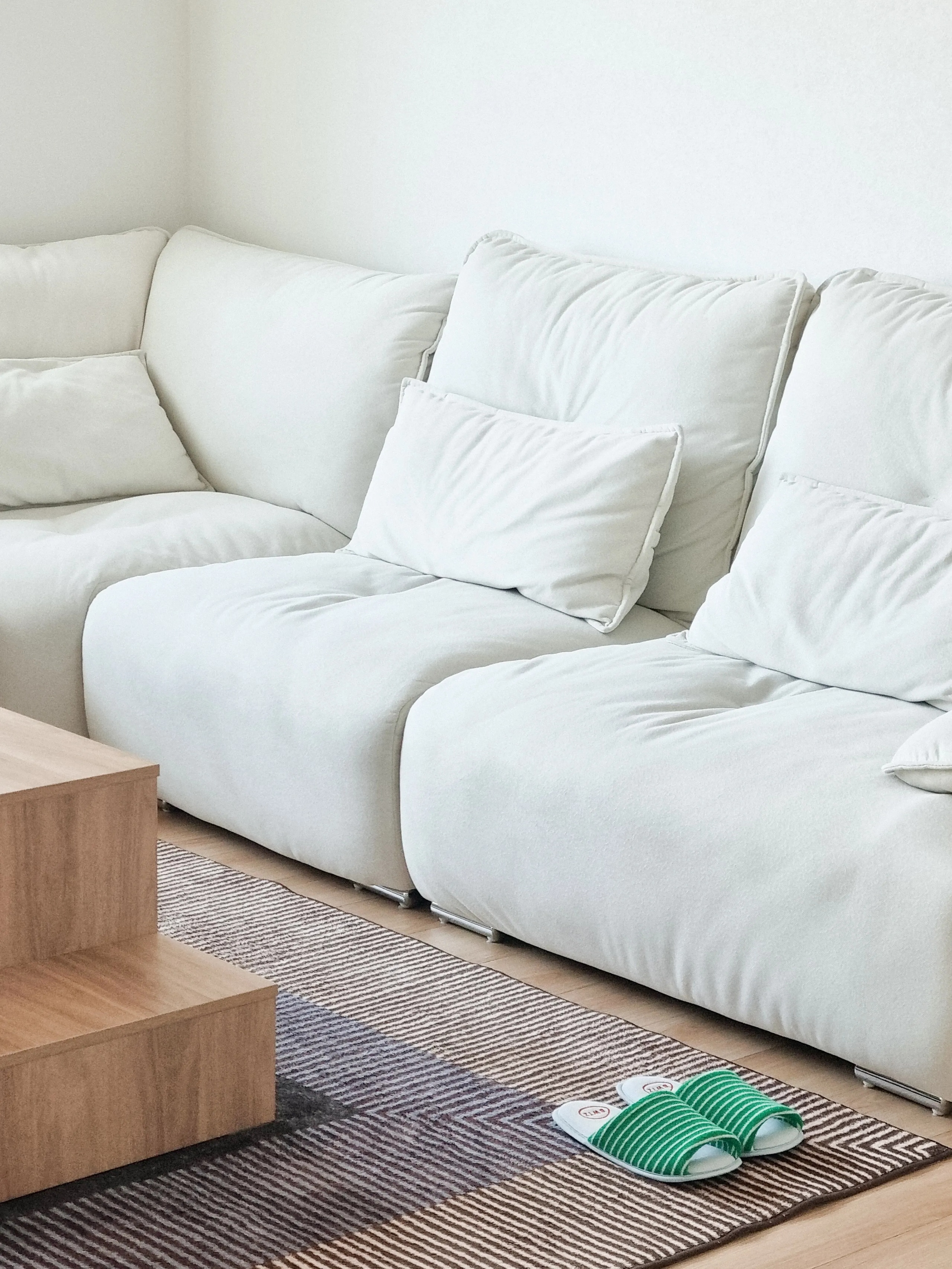 BWTZ Terry Stripe Indoor Slippers user photo