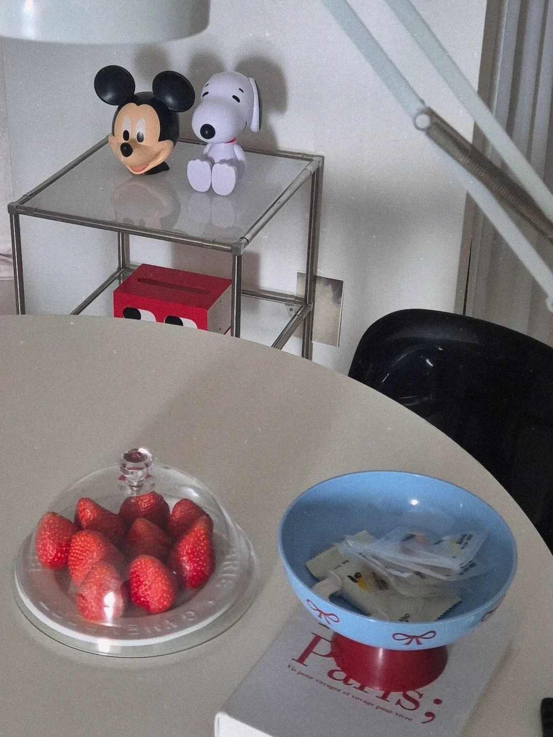 Bow Pedestal Fruit Bowl with Drain user photo
