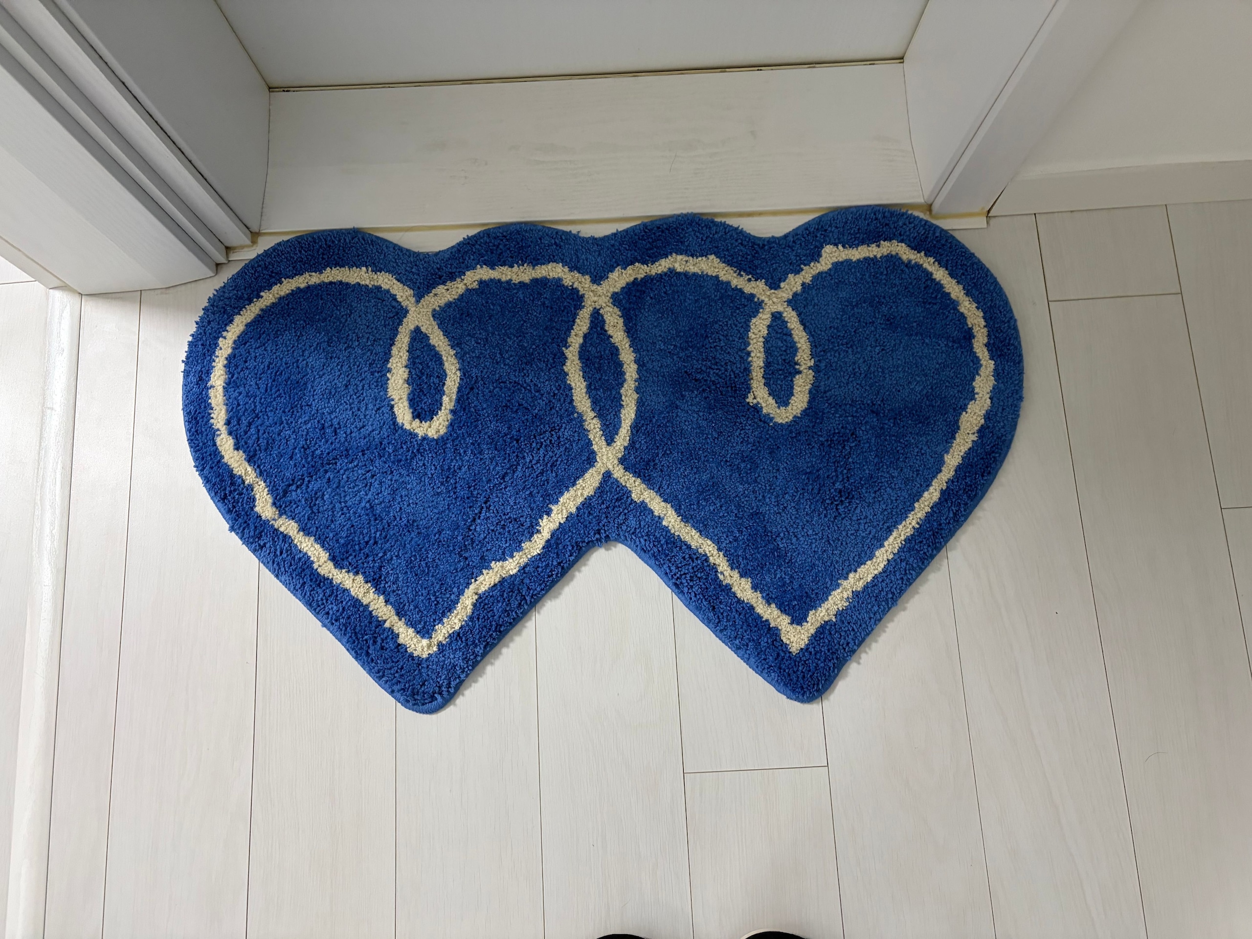 BWTZ Double Heart Accent Rug user photo