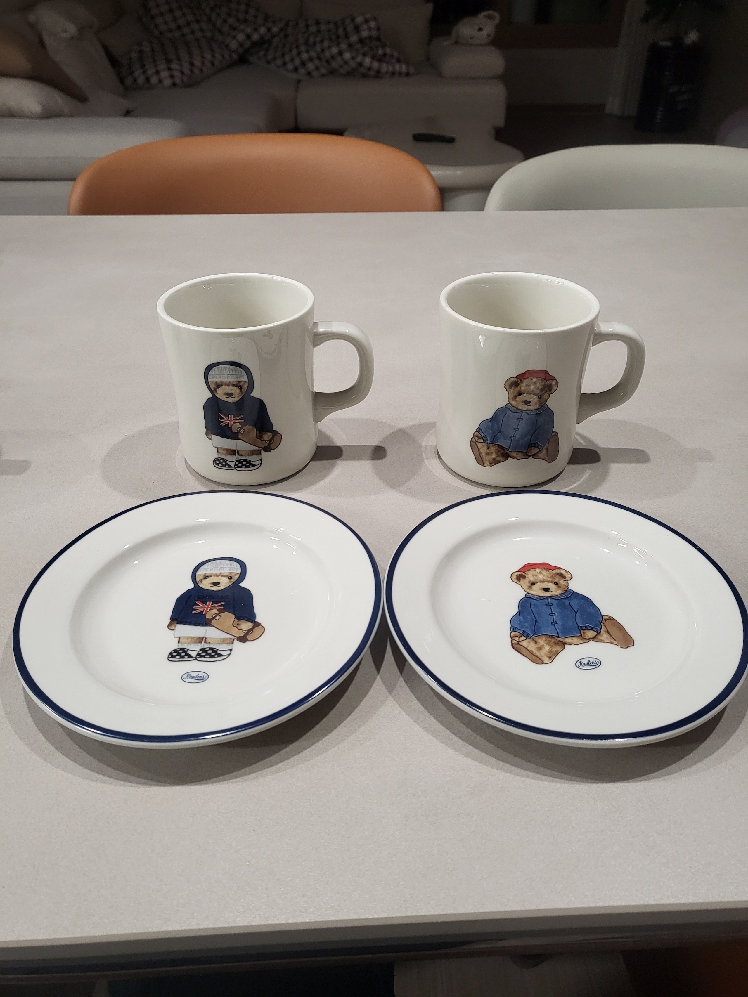 London Teddy Bear Dinnerware Set user photo