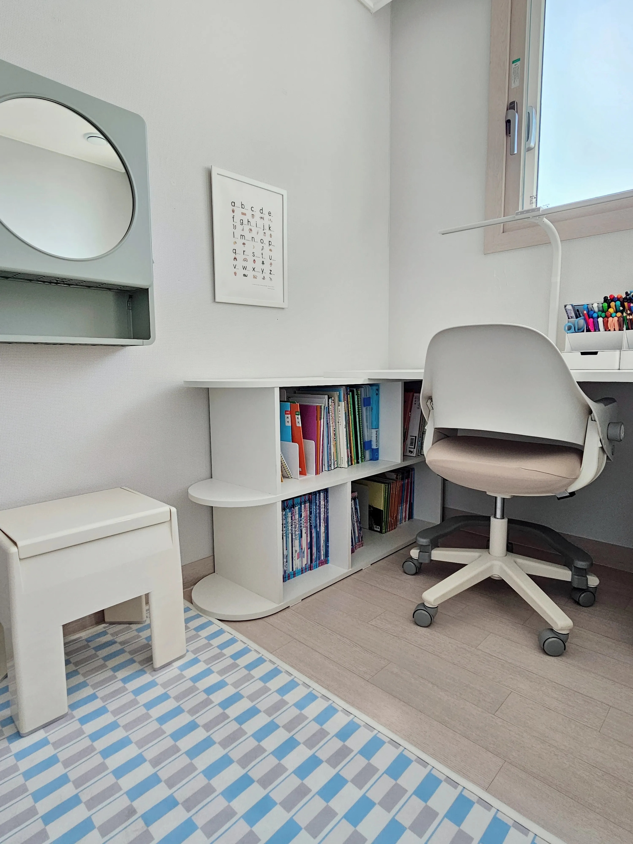 Pony Storage Stool user photo