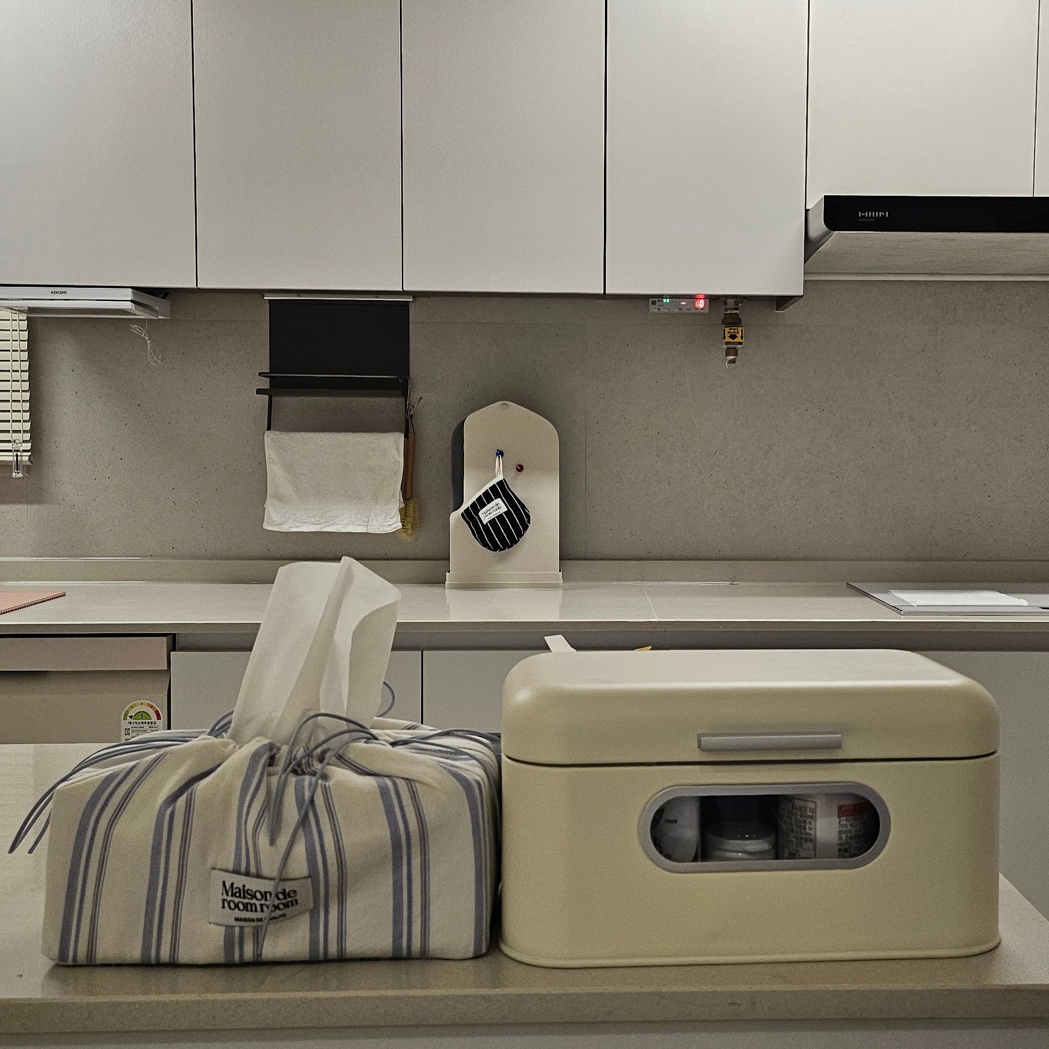 Kitchen Storage Bread Box user photo