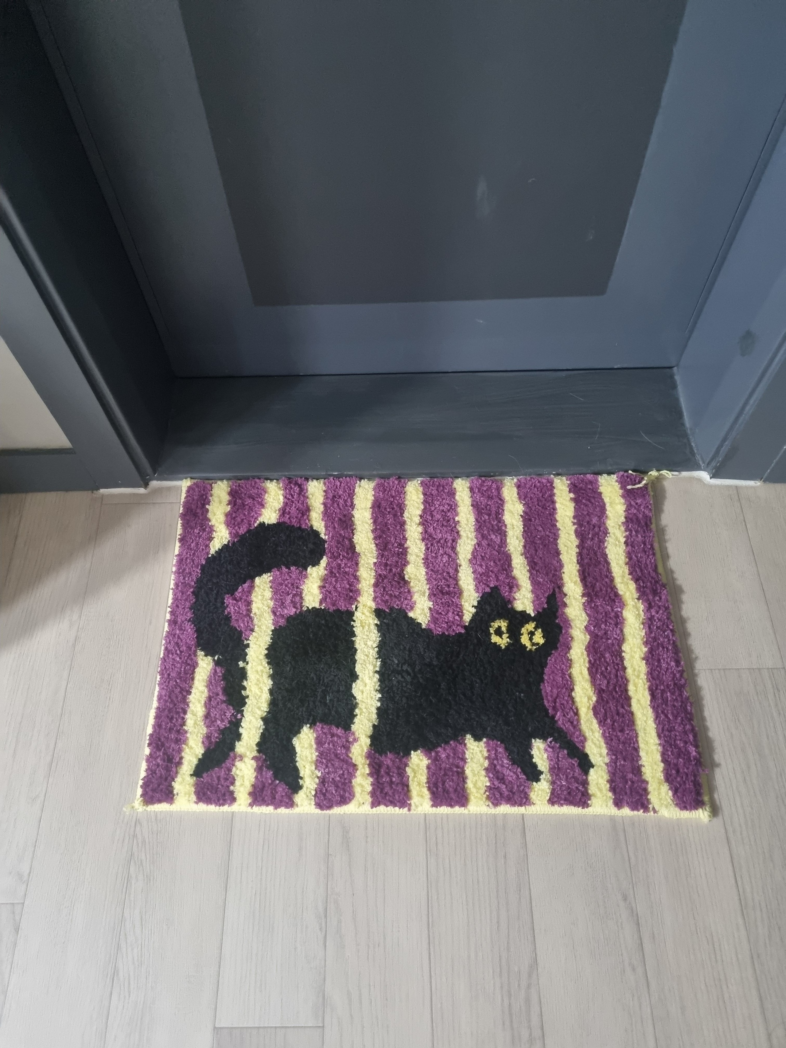 Curious Cat Tufted Accent Mat user photo