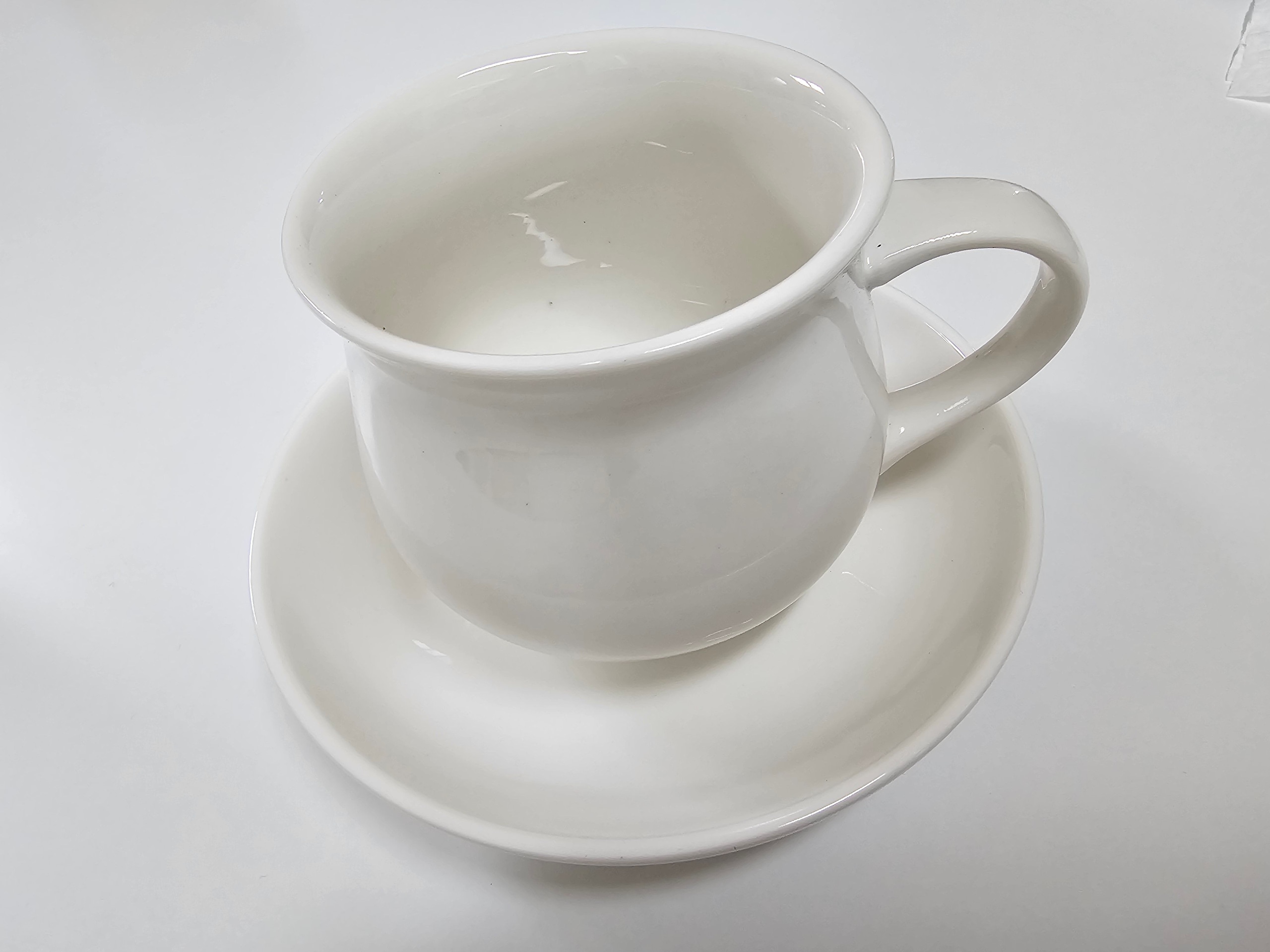Hangari Ceramic Mug & Saucer Set user photo