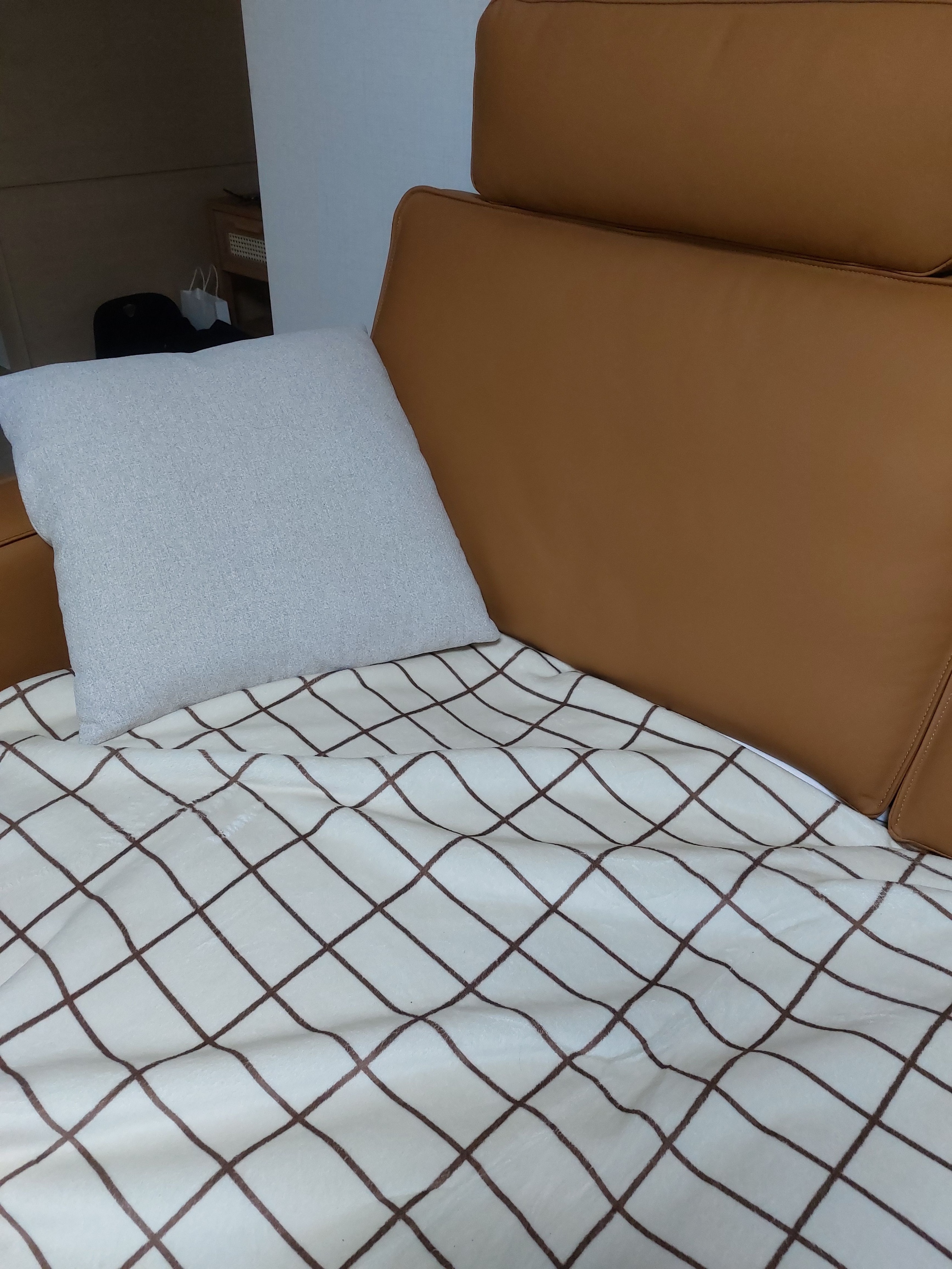 Blooming Flannel Microfiber All-Season Sherpa Blanket user photo