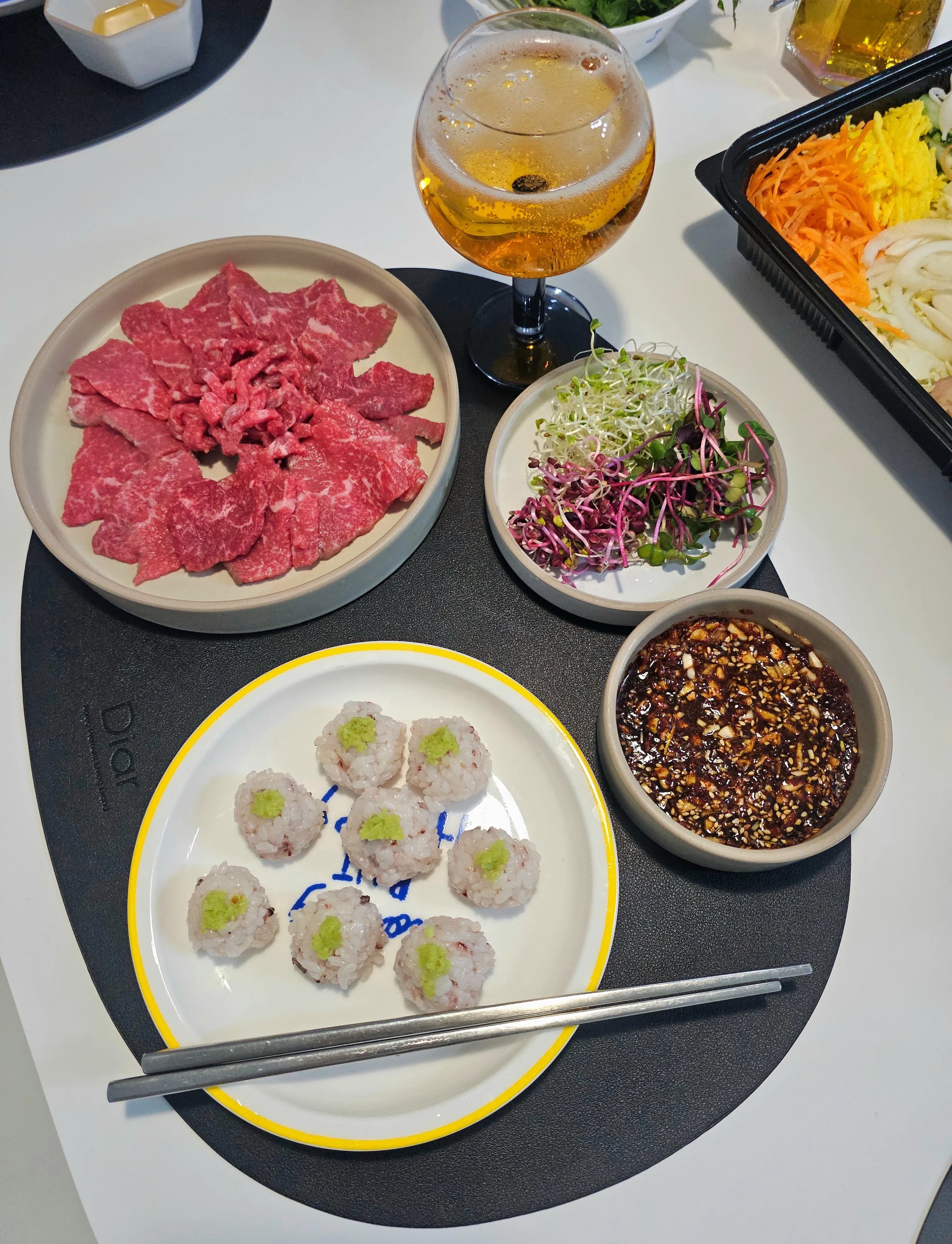 ON Smile Plate Set for 4 (4-Piece) user photo