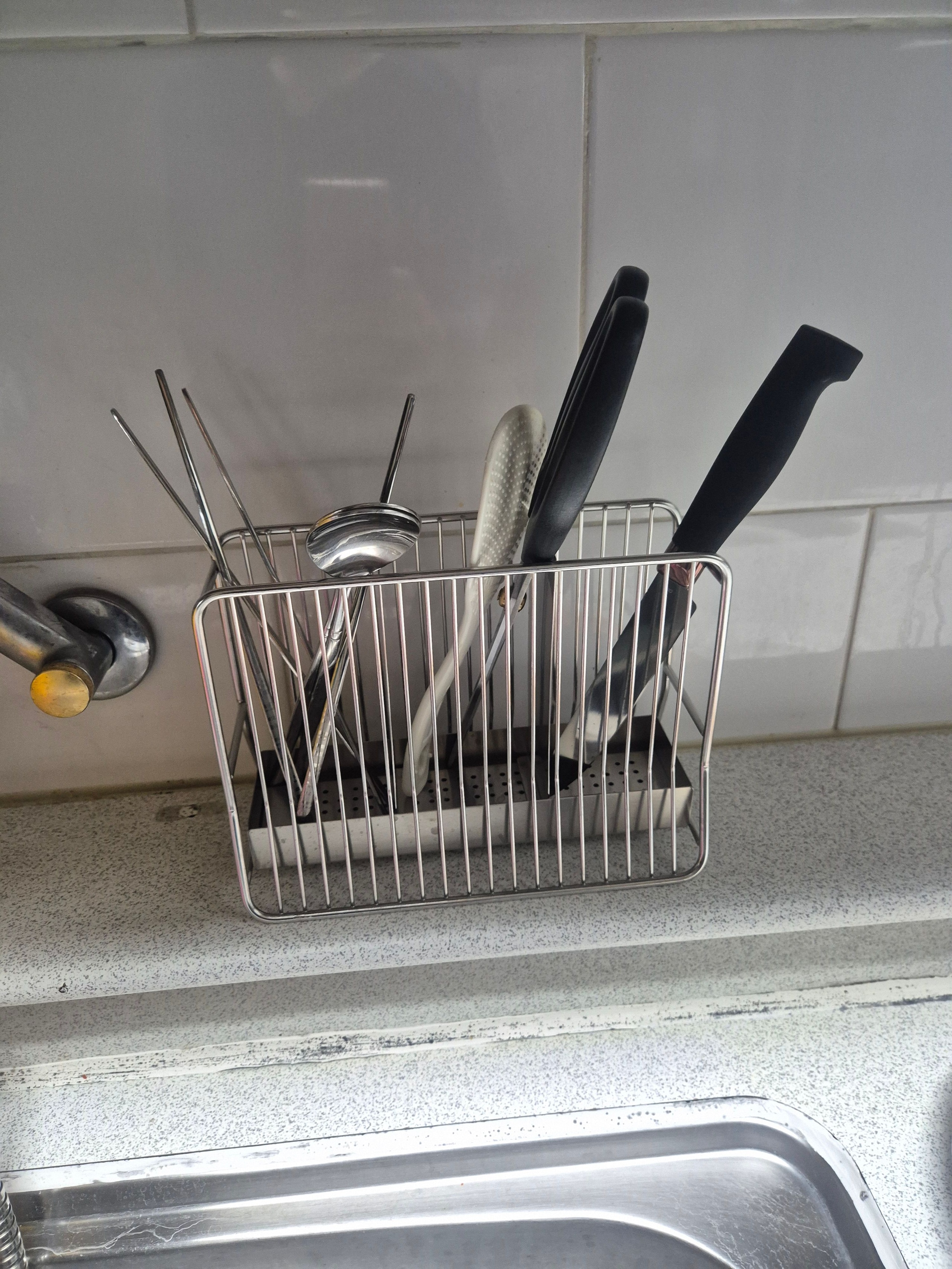 Utensil Holder with Drain Tray user photo
