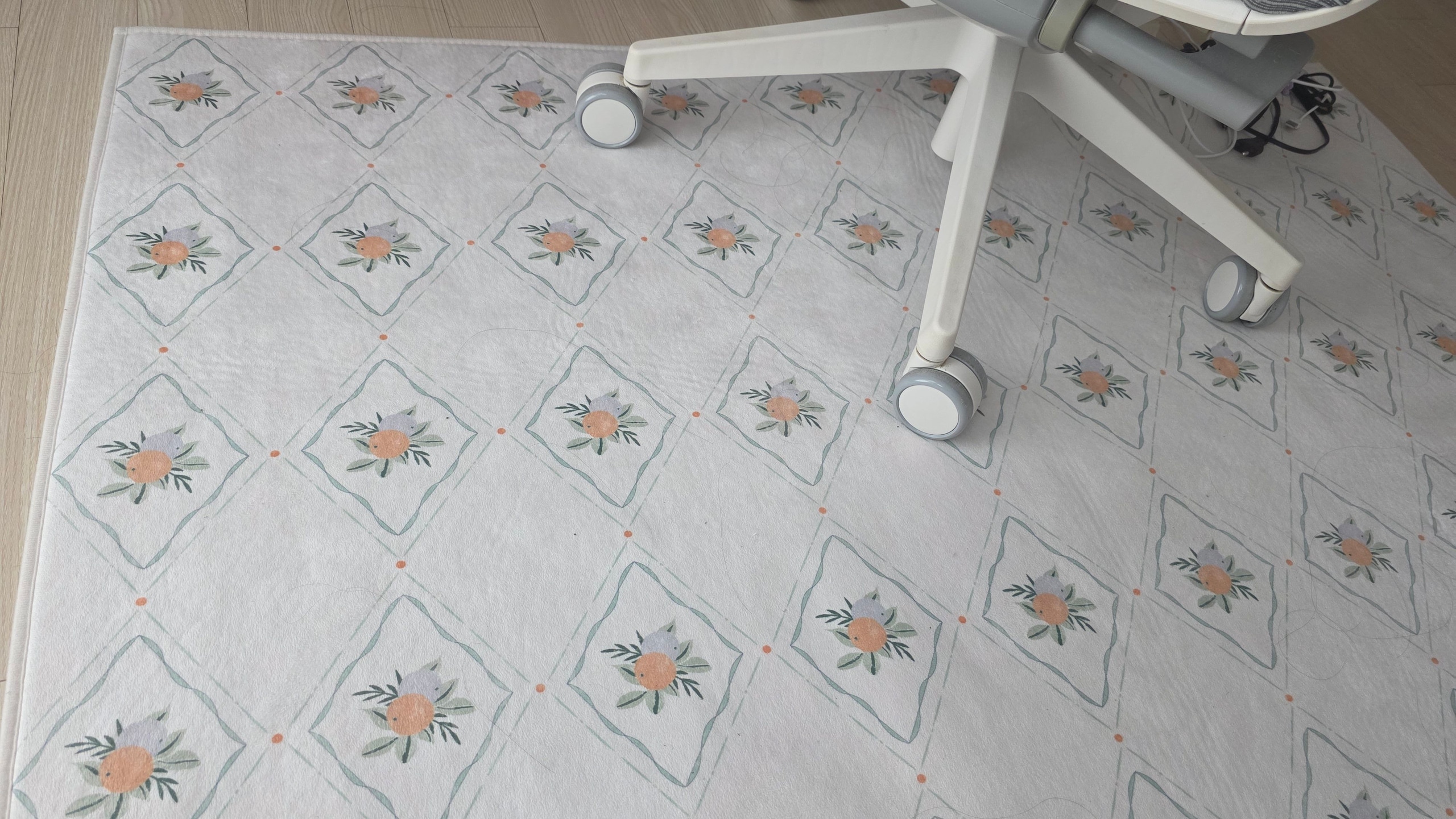 Orange Garden Microfiber Washable Rug user photo