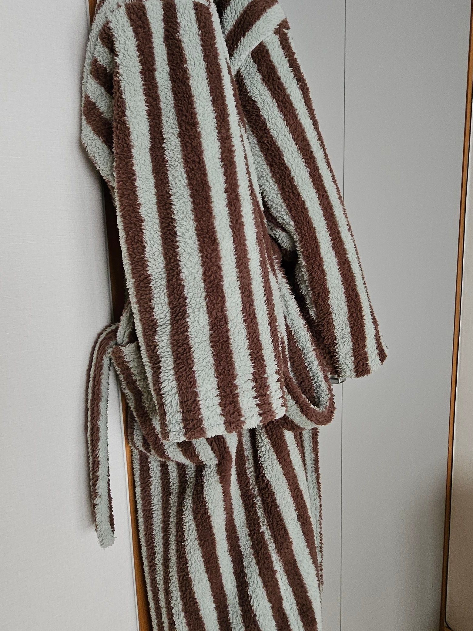 Soft Terry Stripe Robe user photo
