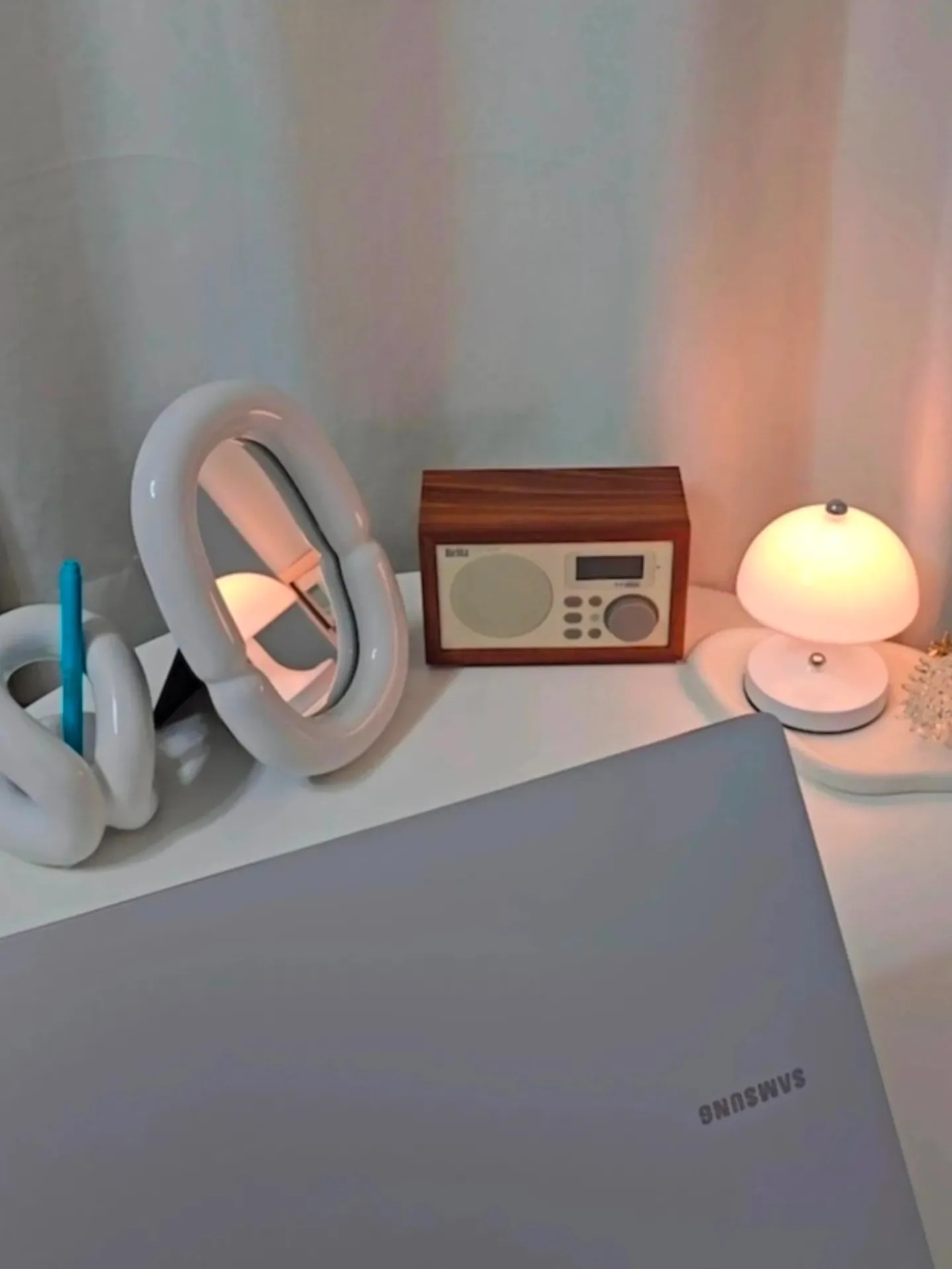 Ceramic Toothbrush Holder and Tray Set user photo