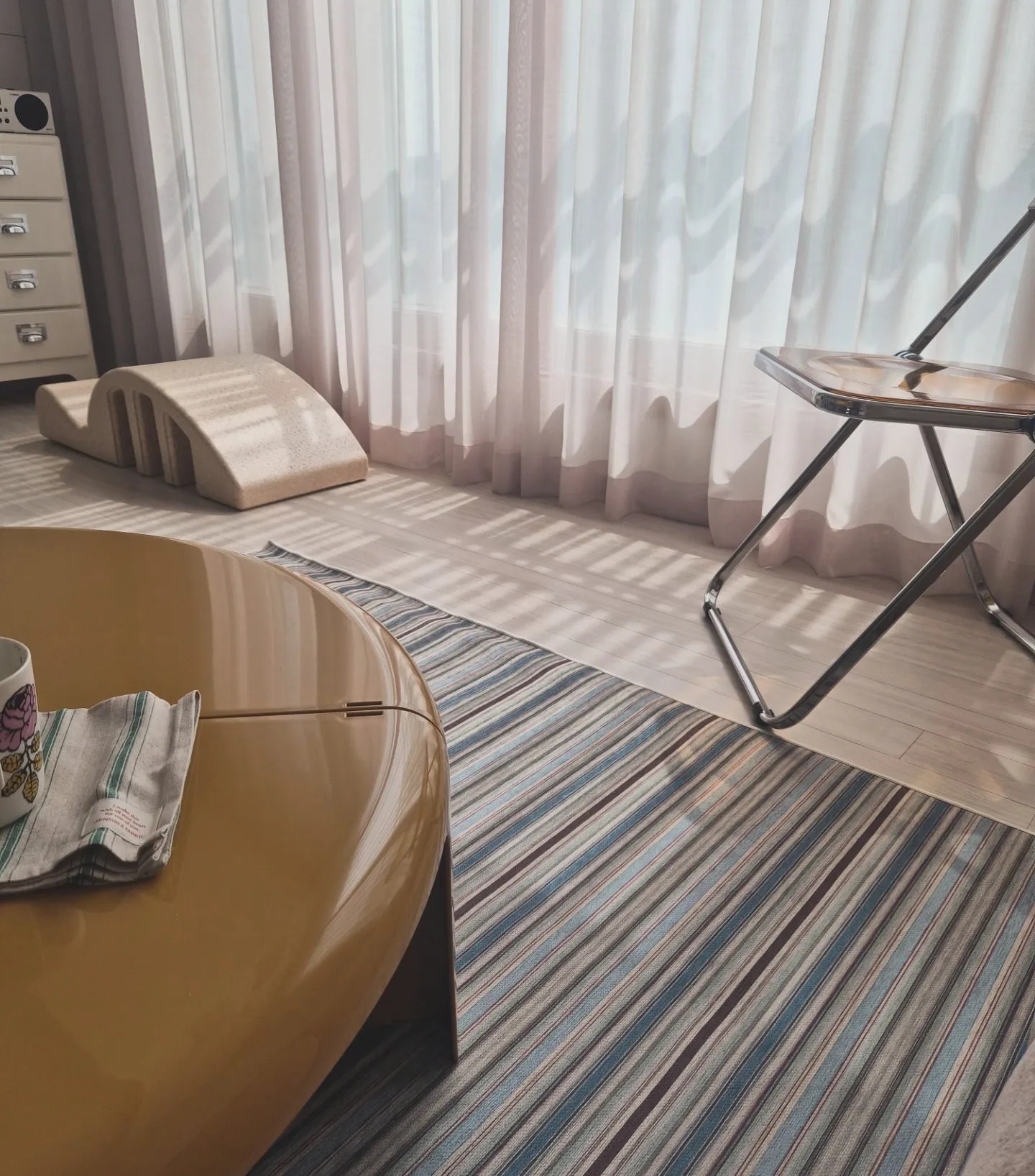 Quarter Modular Round Coffee Table user photo