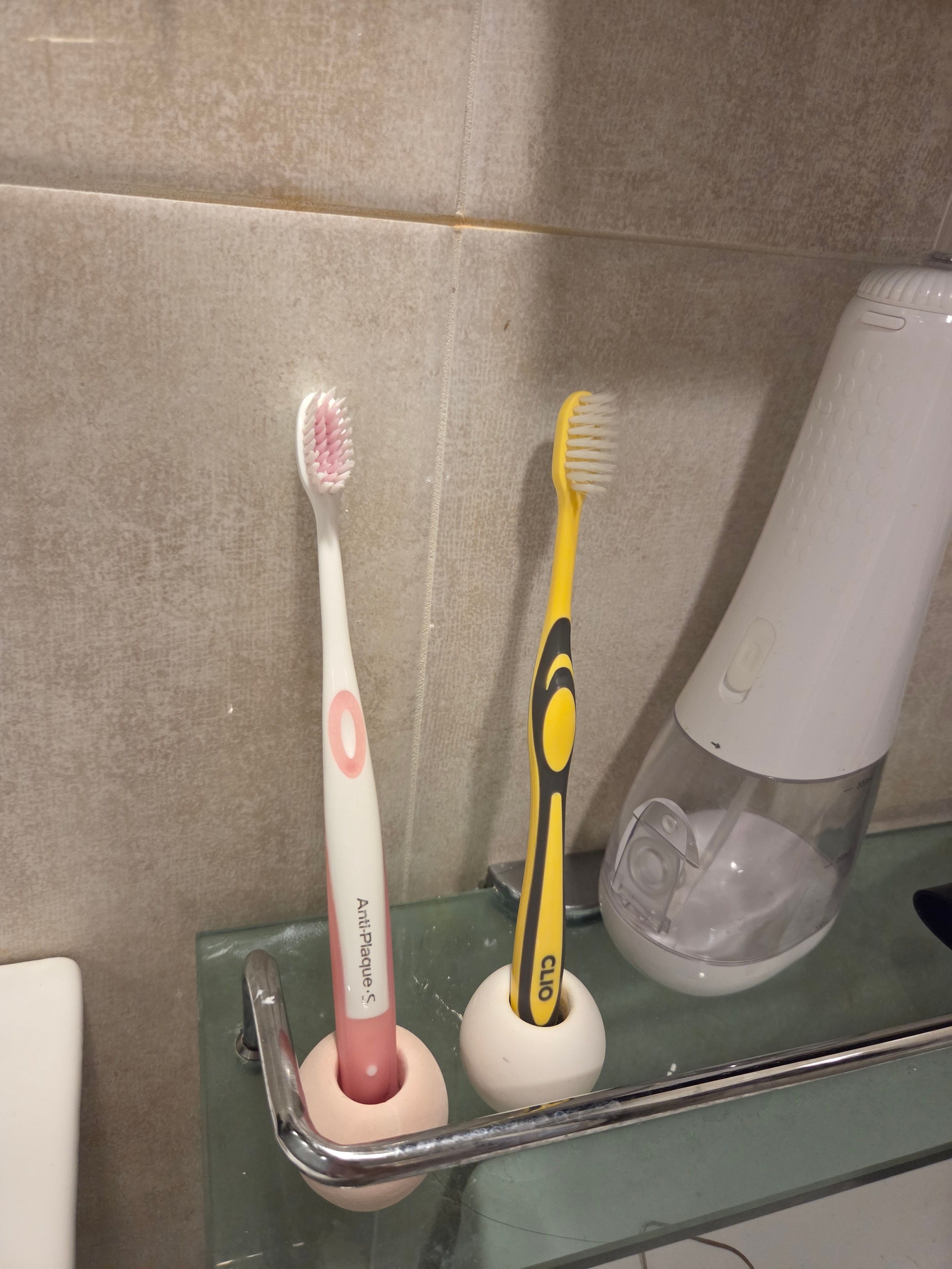 Diatomite Toothbrush Holder user photo