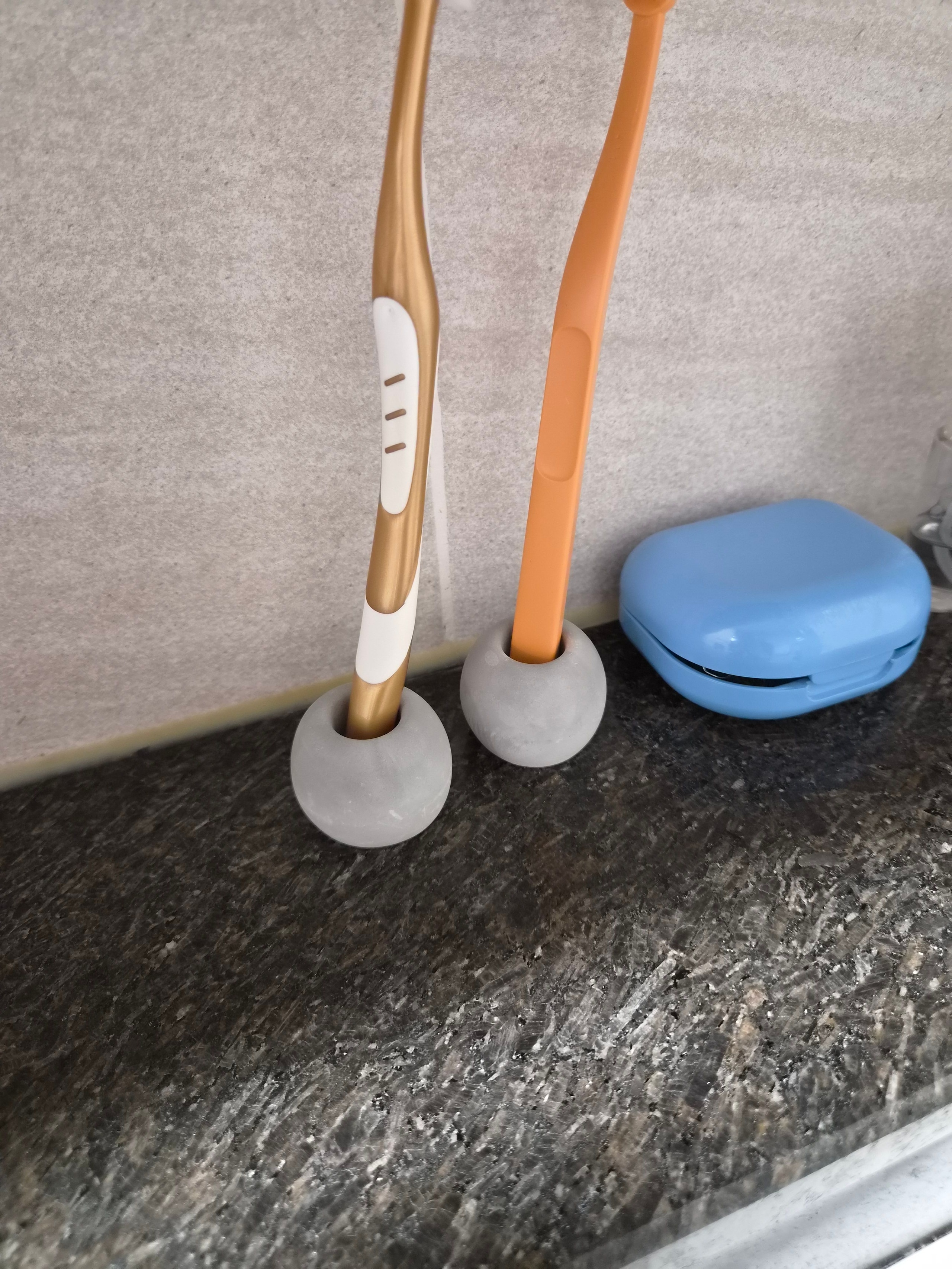 Diatomite Toothbrush Holder user photo