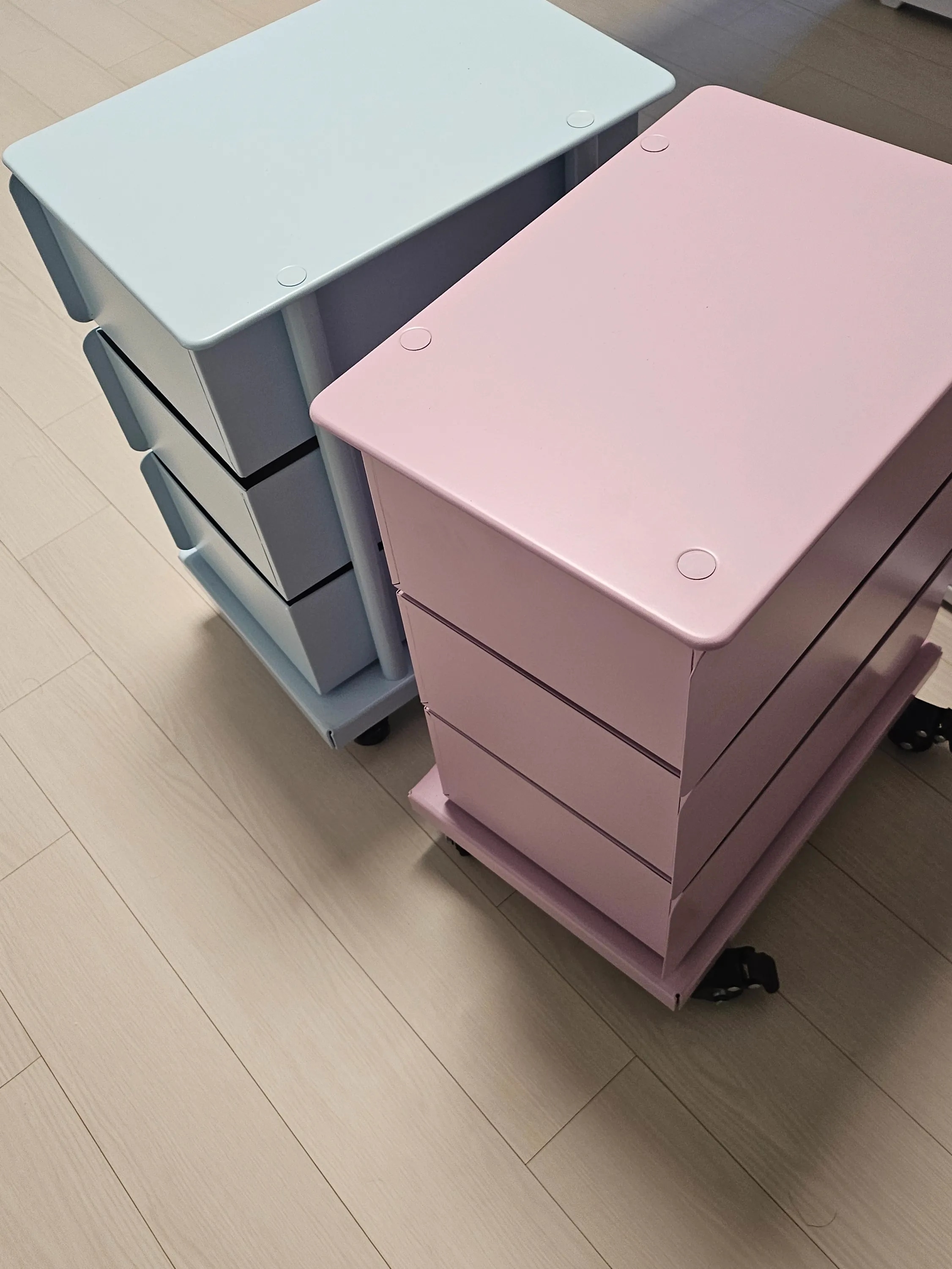 Tower Rotating Drawer Trolley user photo
