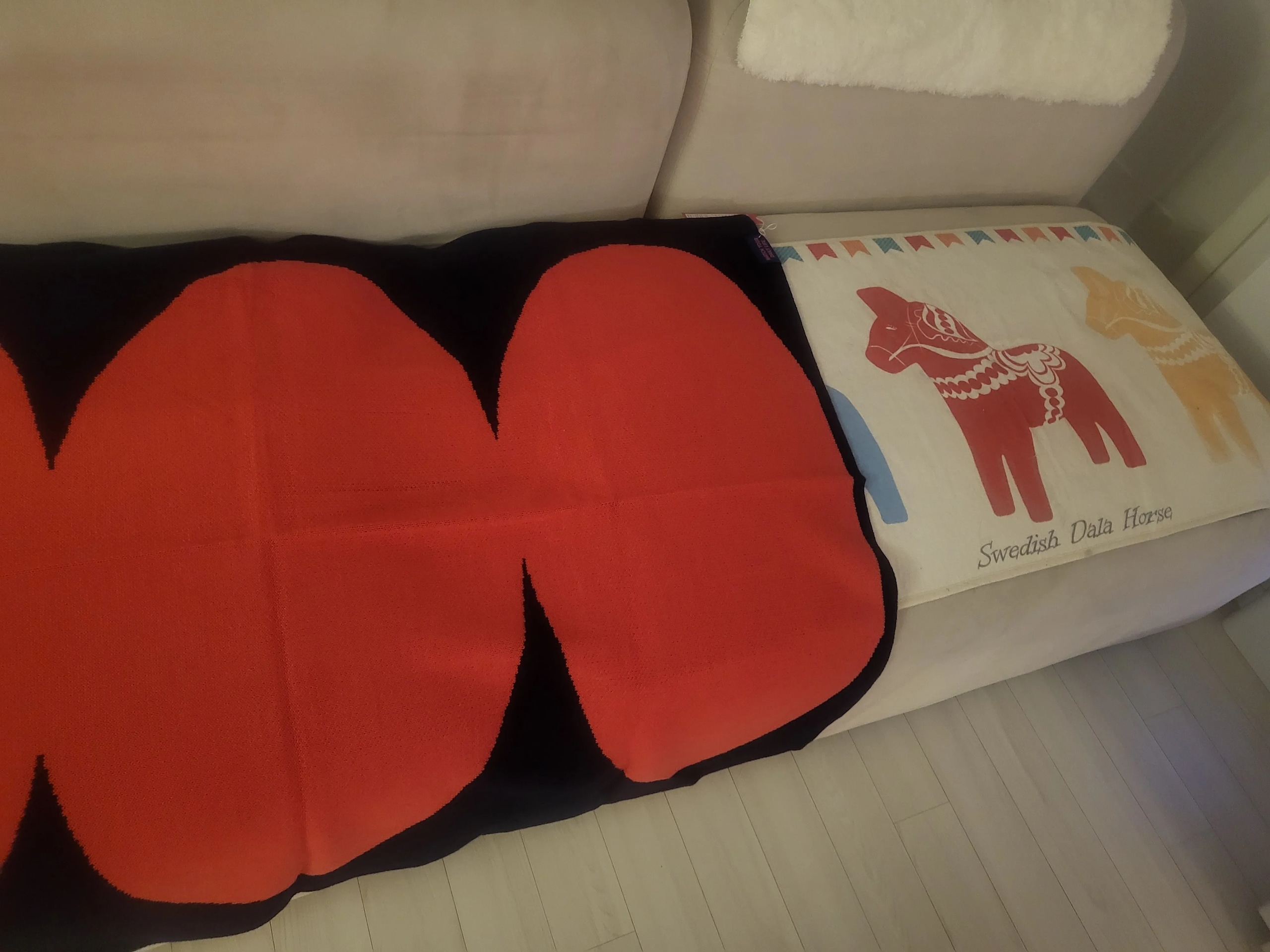 Reversible Knit Throw Blanket user photo